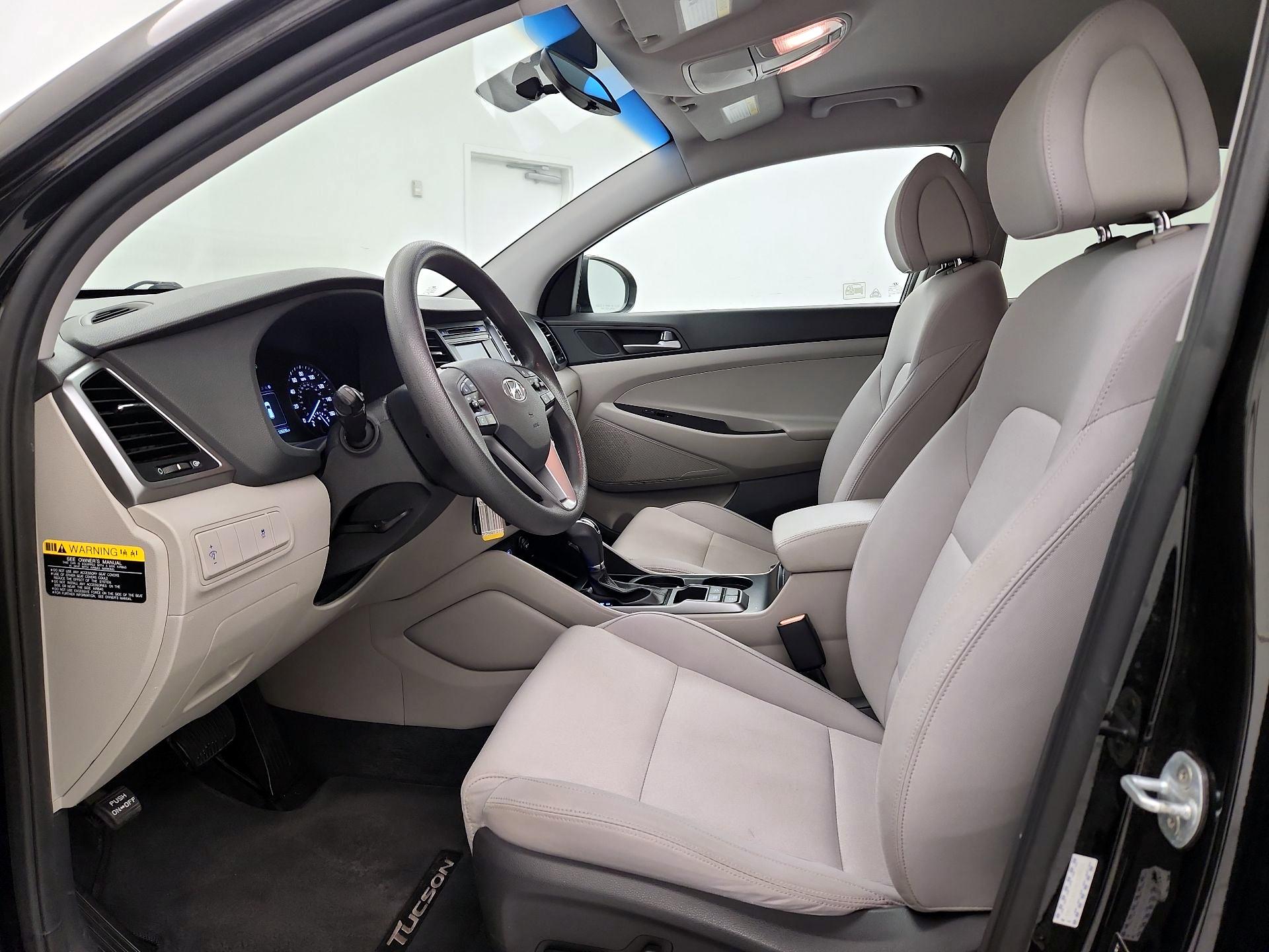 Thumbnail: 2017 Hyundai Tucson - 11