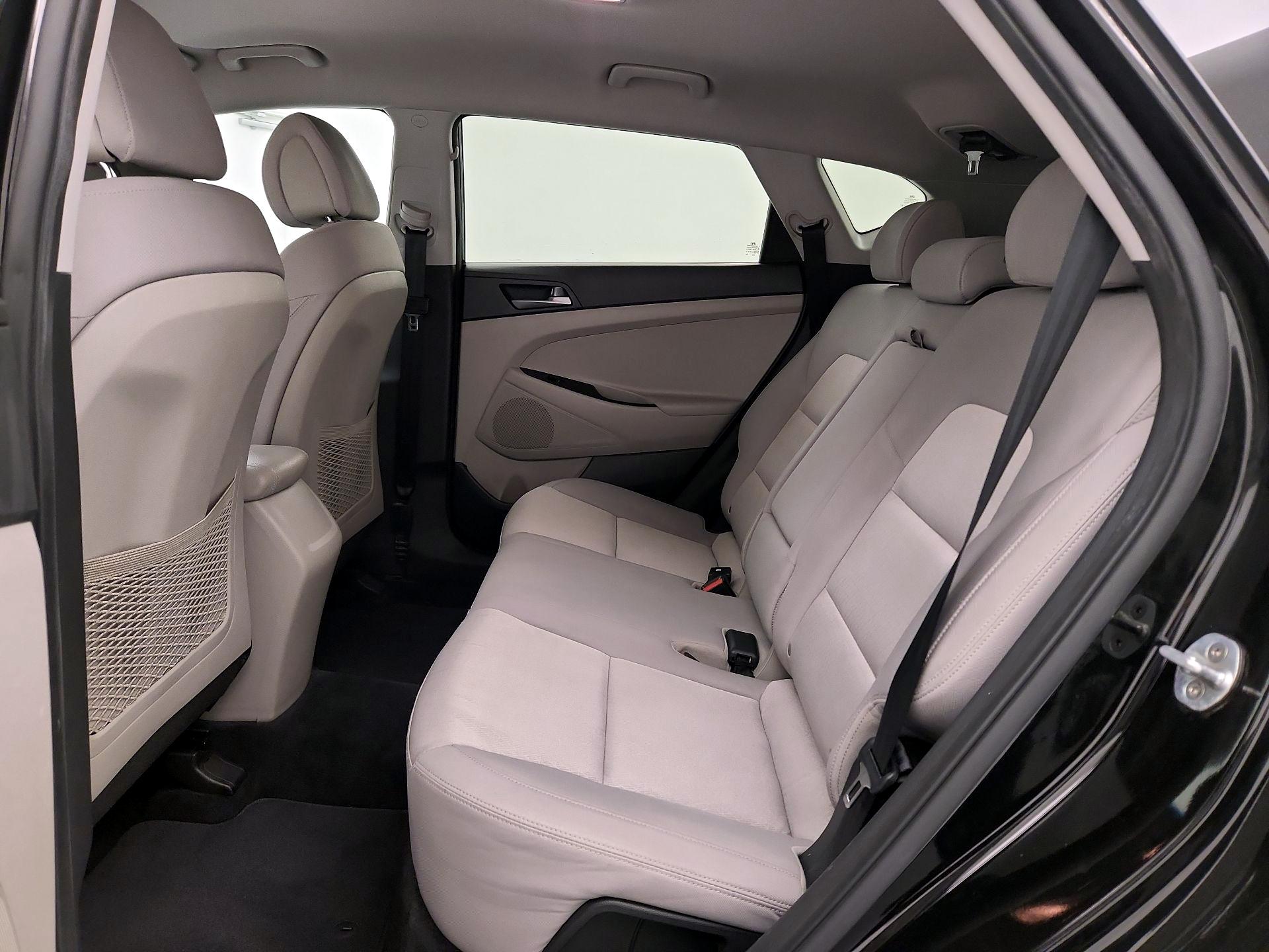 Thumbnail: 2017 Hyundai Tucson - 19