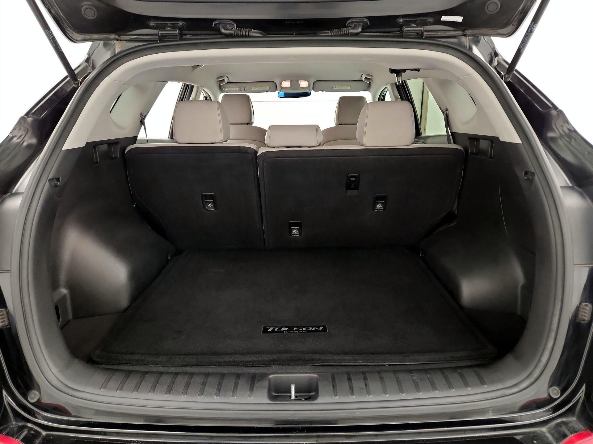 Thumbnail: 2017 Hyundai Tucson - 20