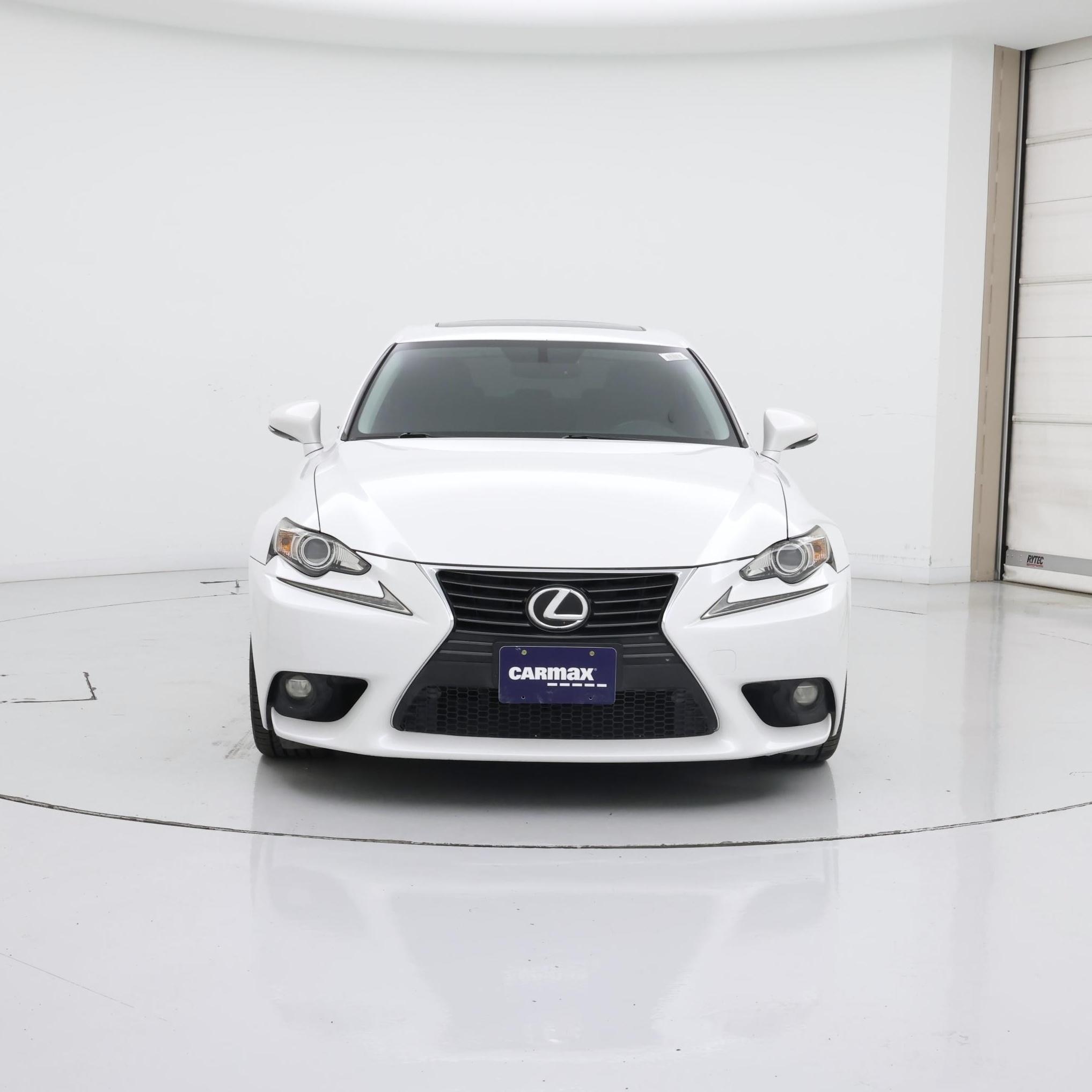 Thumbnail: 2016 Lexus IS - 5