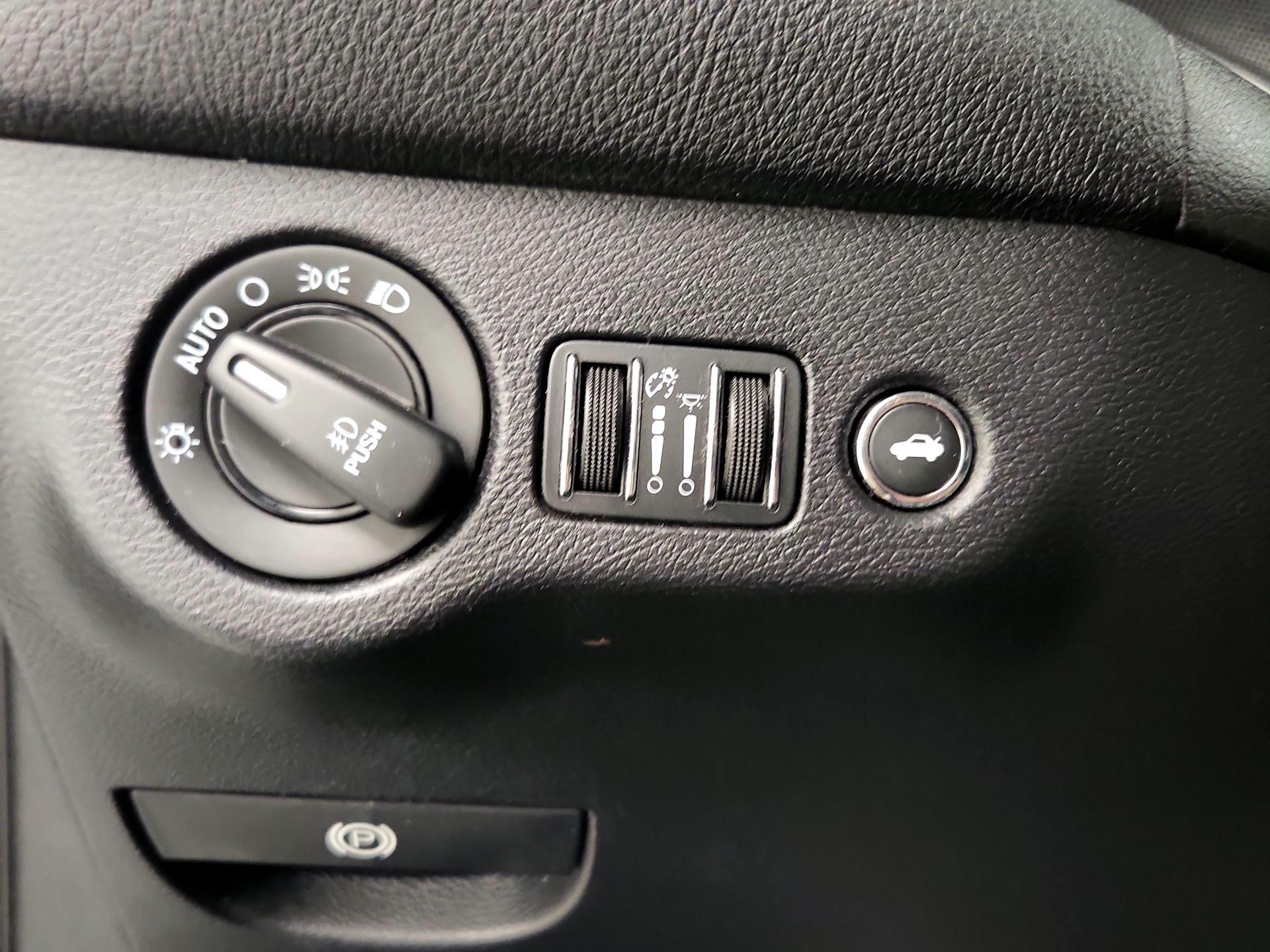 Thumbnail: 2016 Dodge Challenger - 13