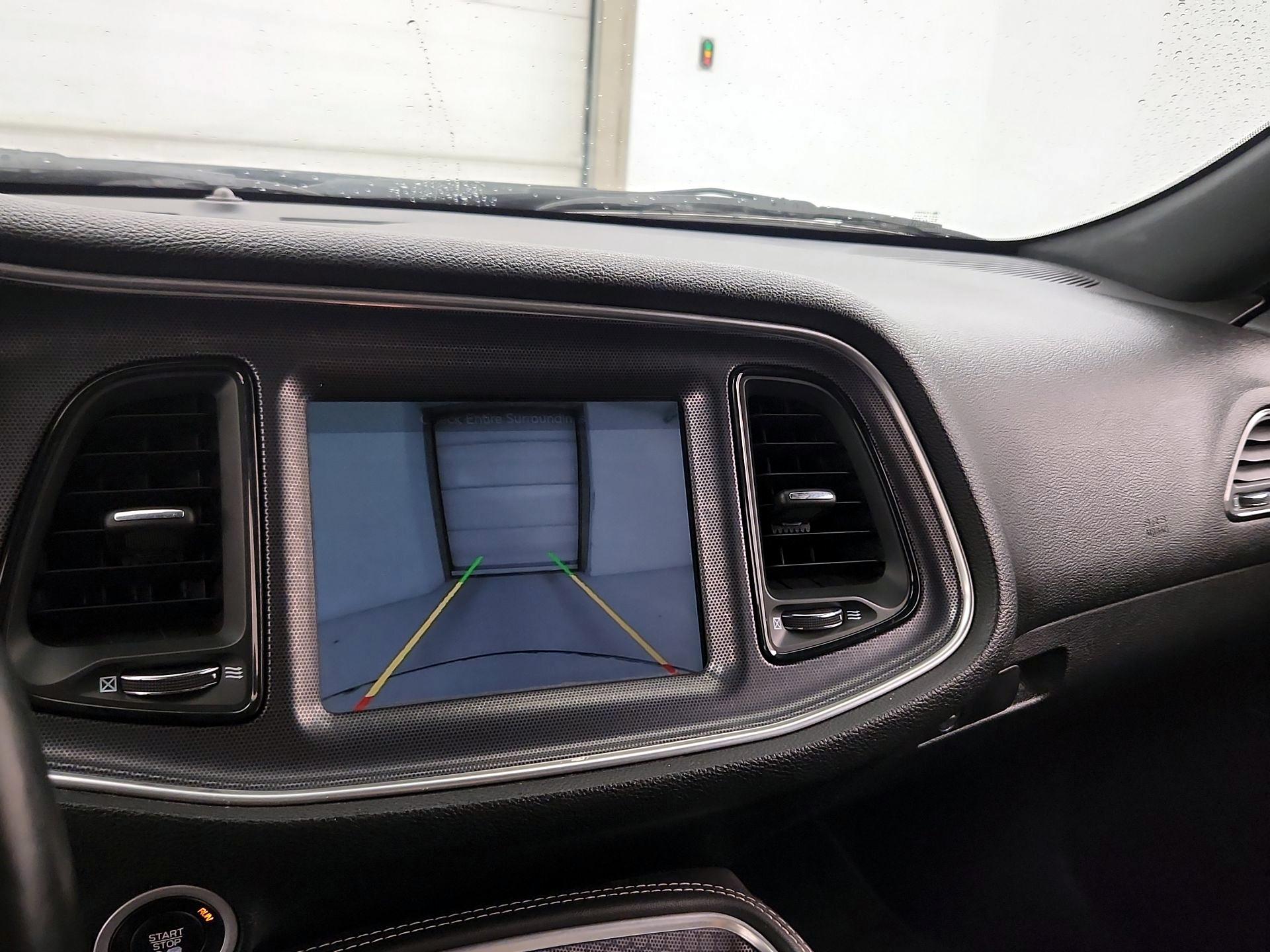 Thumbnail: 2016 Dodge Challenger - 14