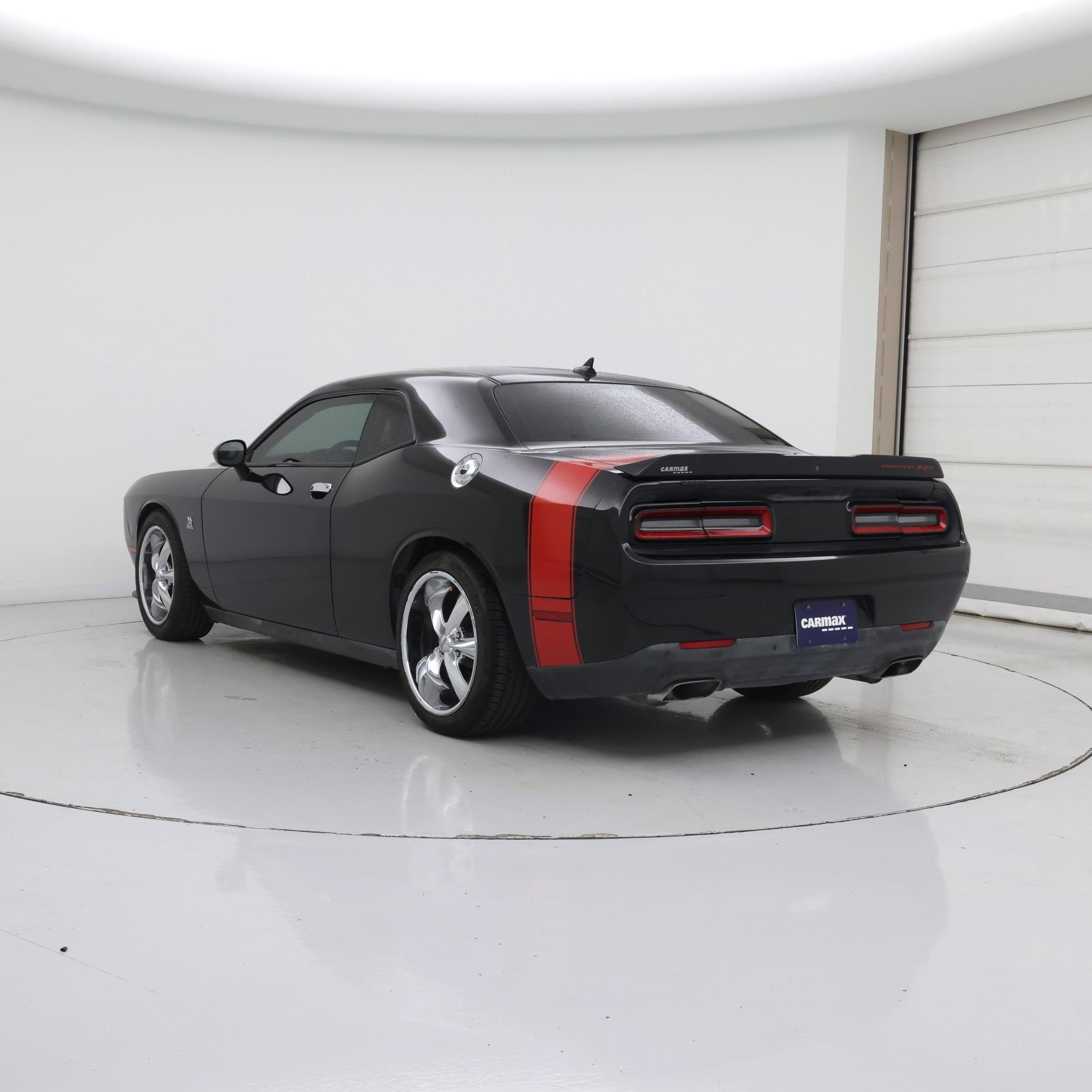 Thumbnail: 2016 Dodge Challenger - 2