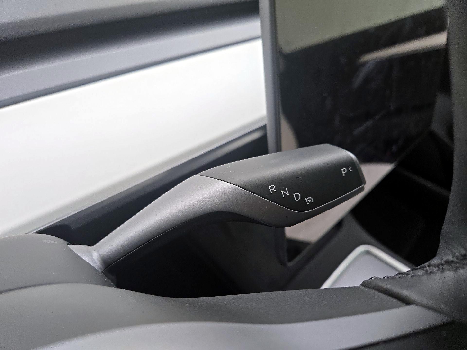 Thumbnail: 2023 Tesla Model 3 - 17