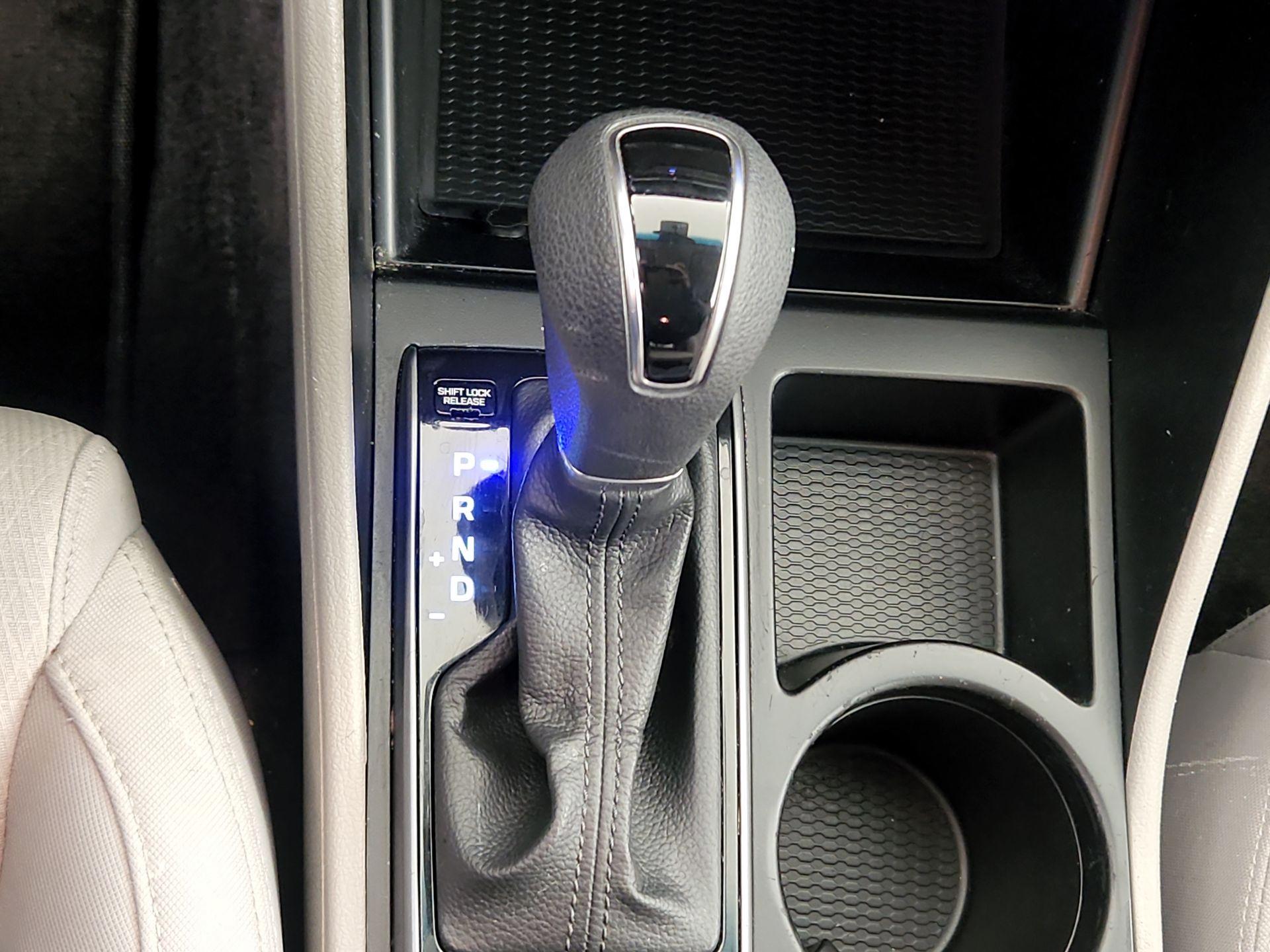 Thumbnail: 2018 Hyundai Tucson - 17