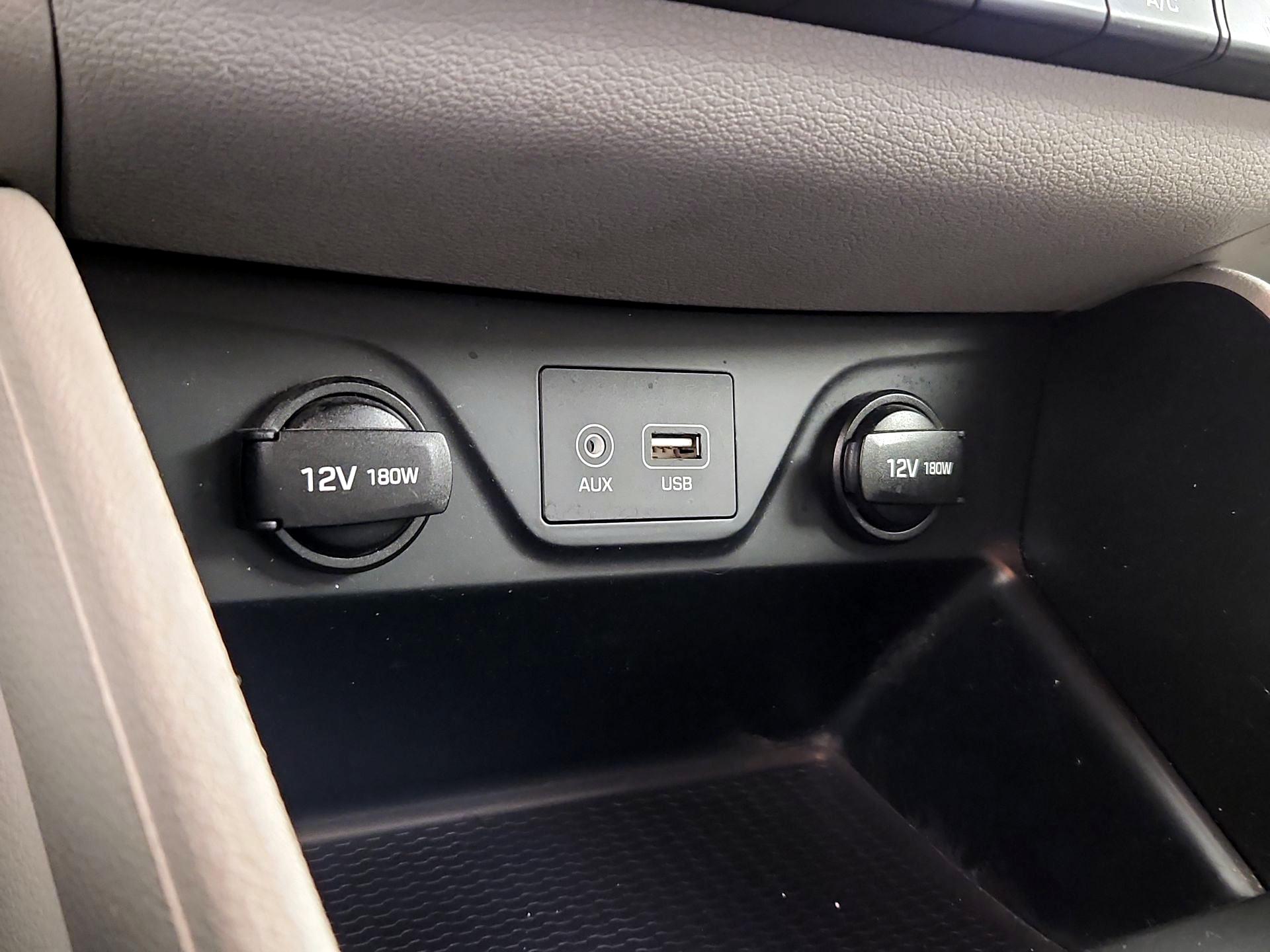 Thumbnail: 2018 Hyundai Tucson - 18