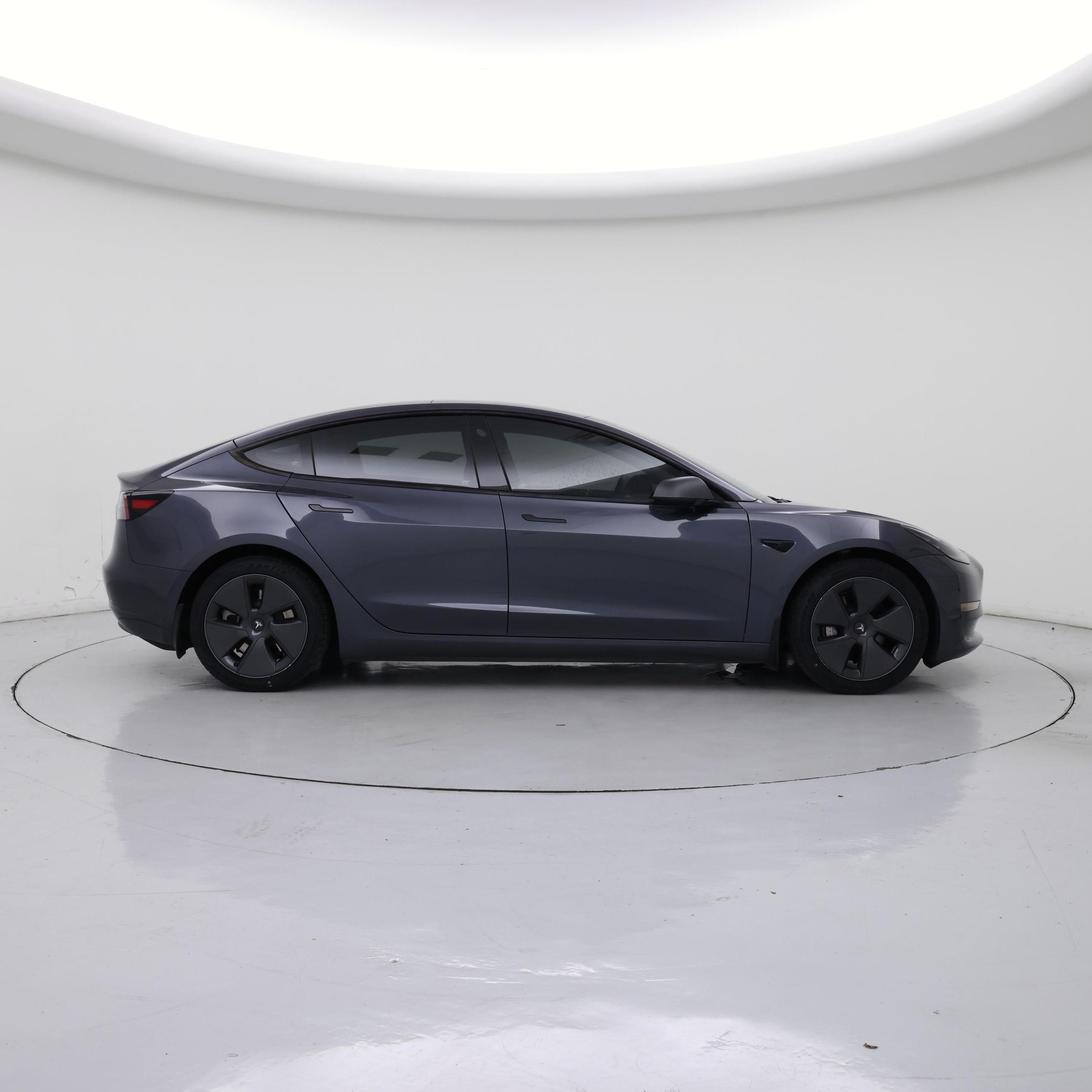Thumbnail: 2023 Tesla Model 3 - 7