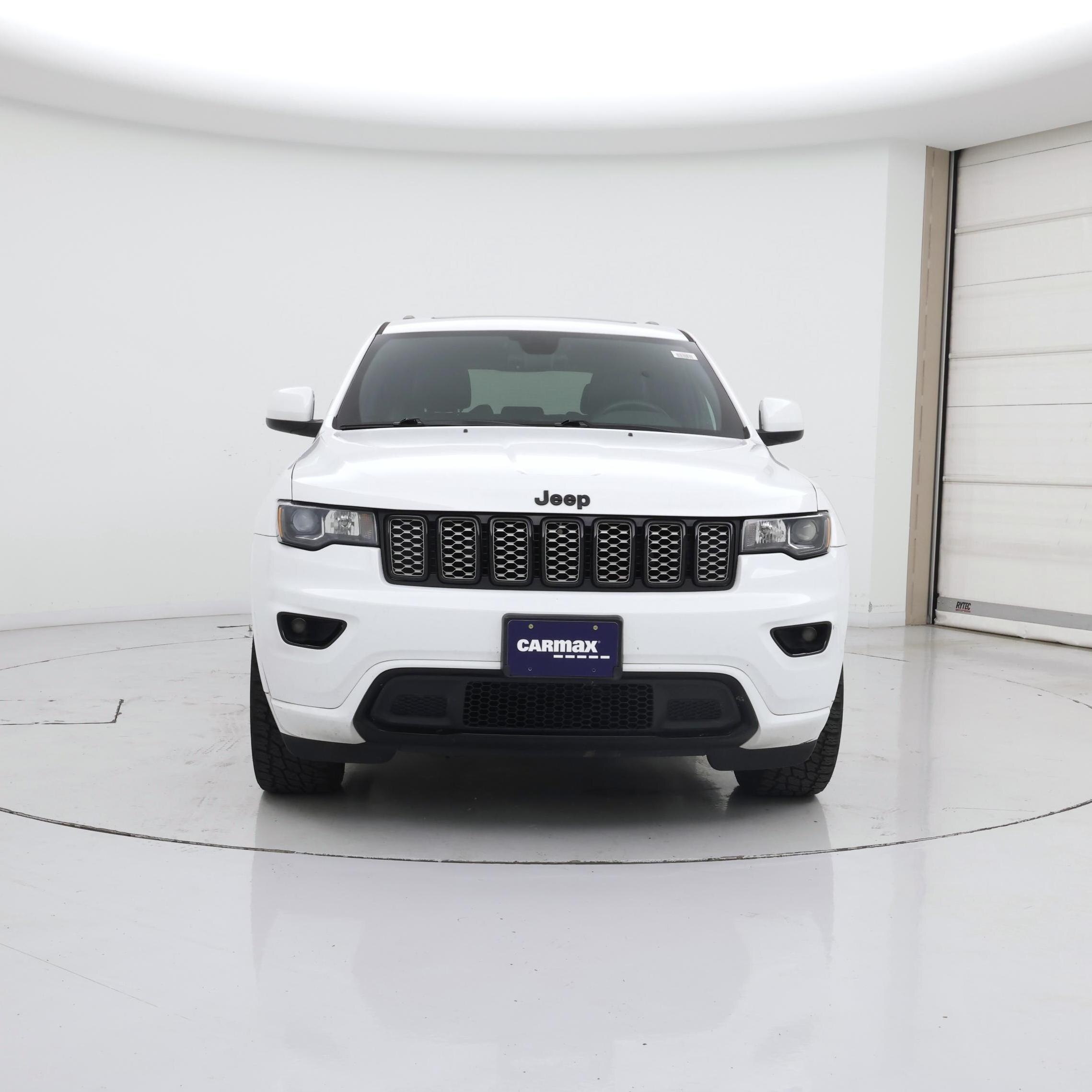 Thumbnail: 2017 Jeep Grand Cherokee - 5