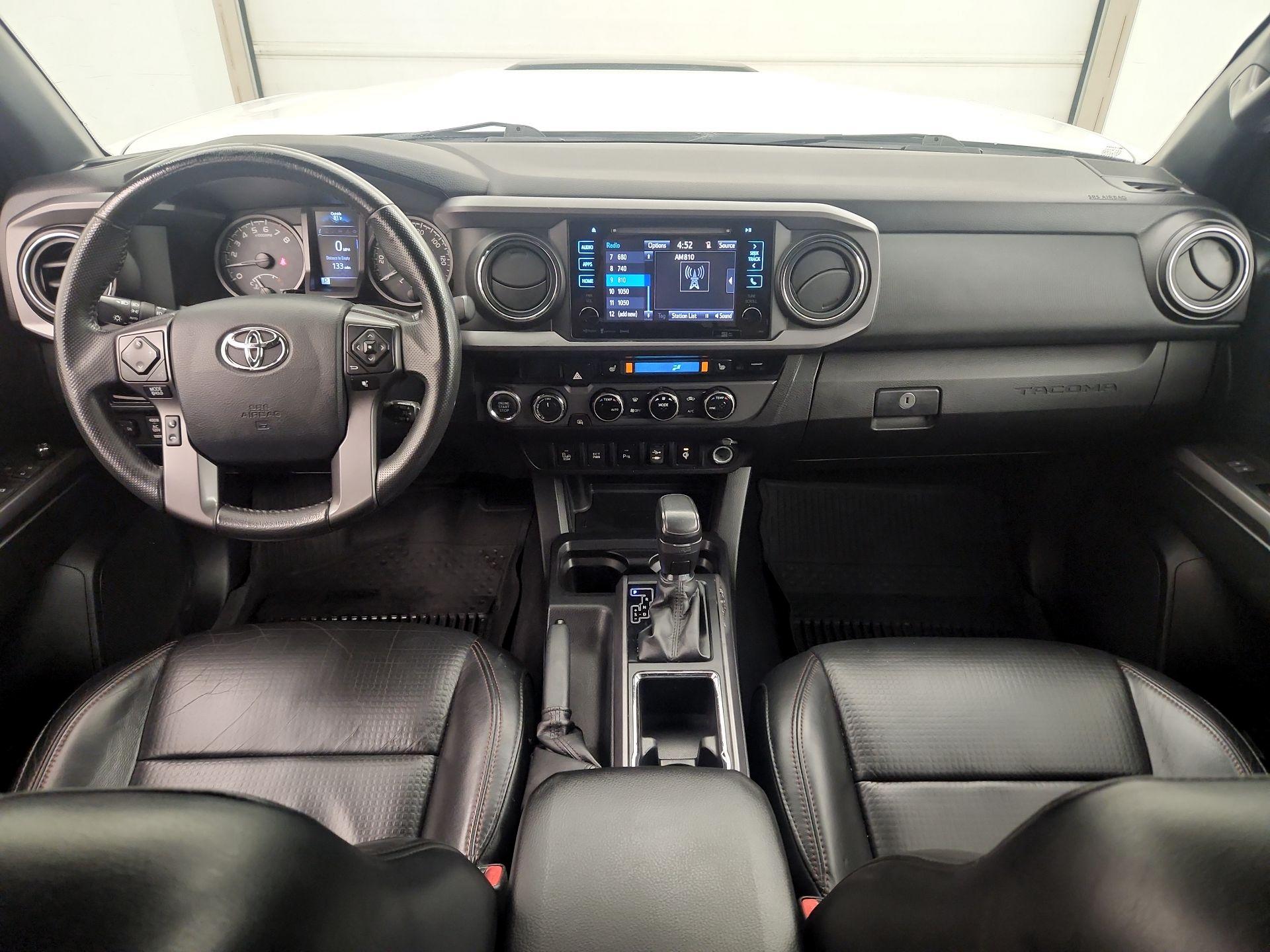 Thumbnail: 2017 Toyota Tacoma - 9