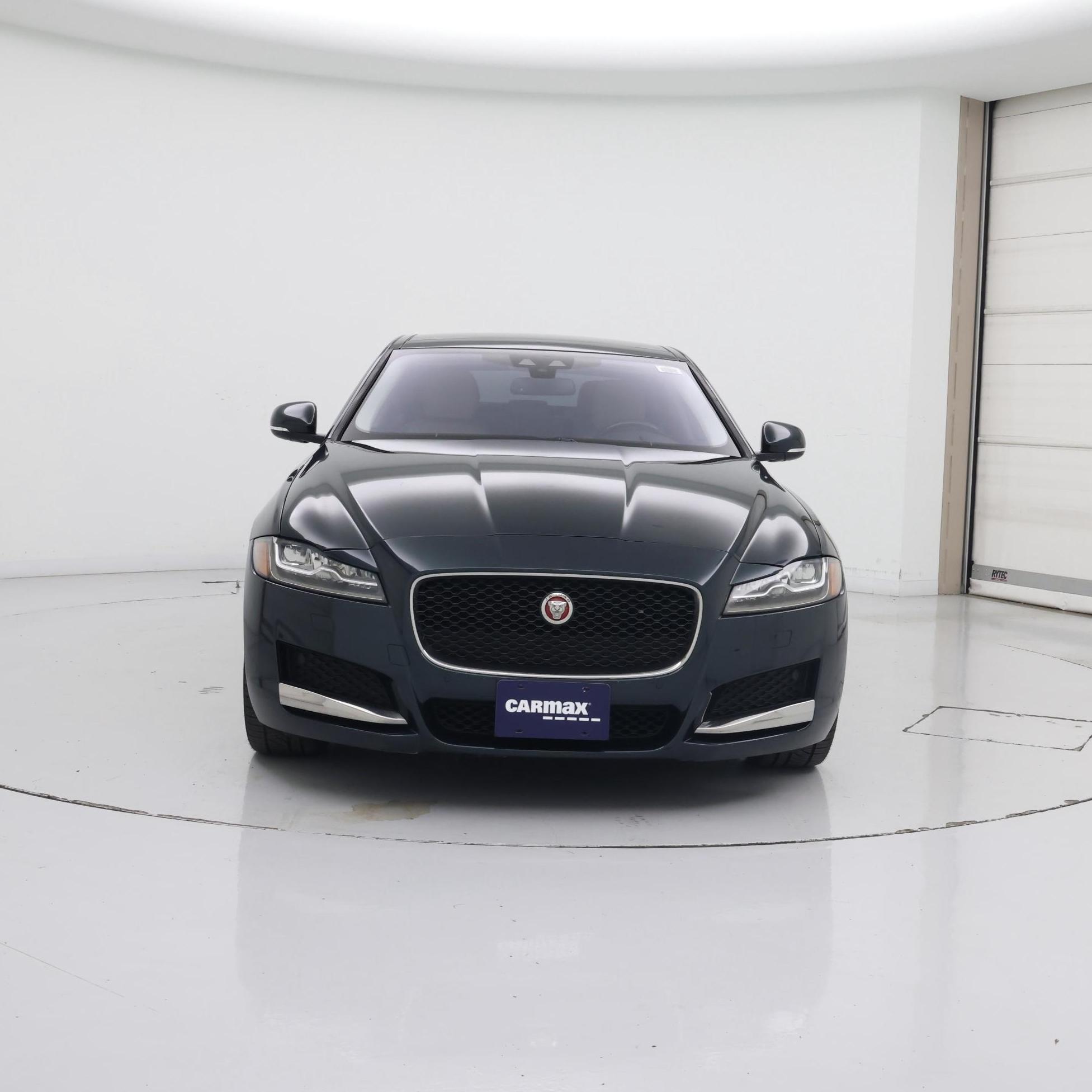Thumbnail: 2017 Jaguar XF - 5