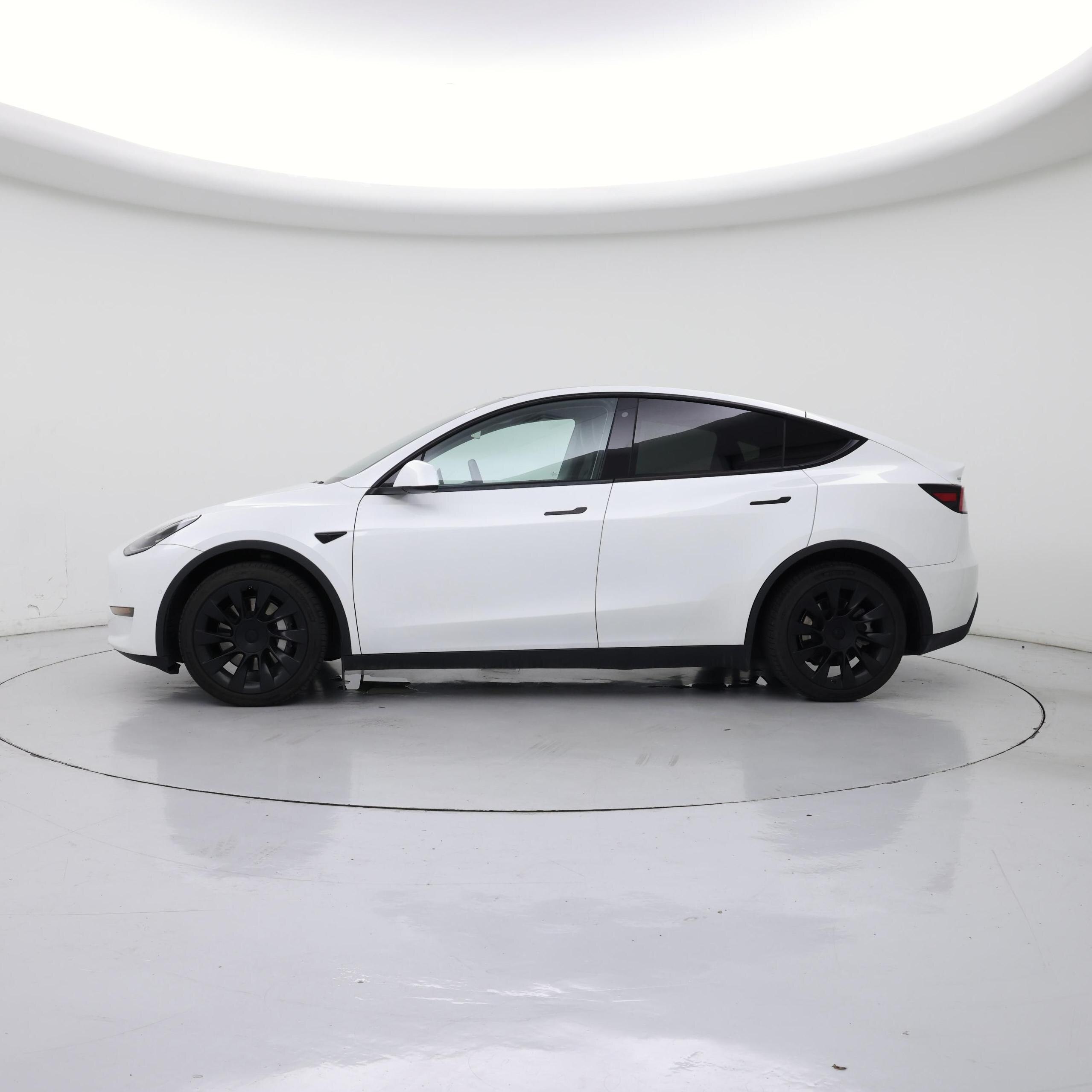 Thumbnail: 2020 Tesla Model Y - 3