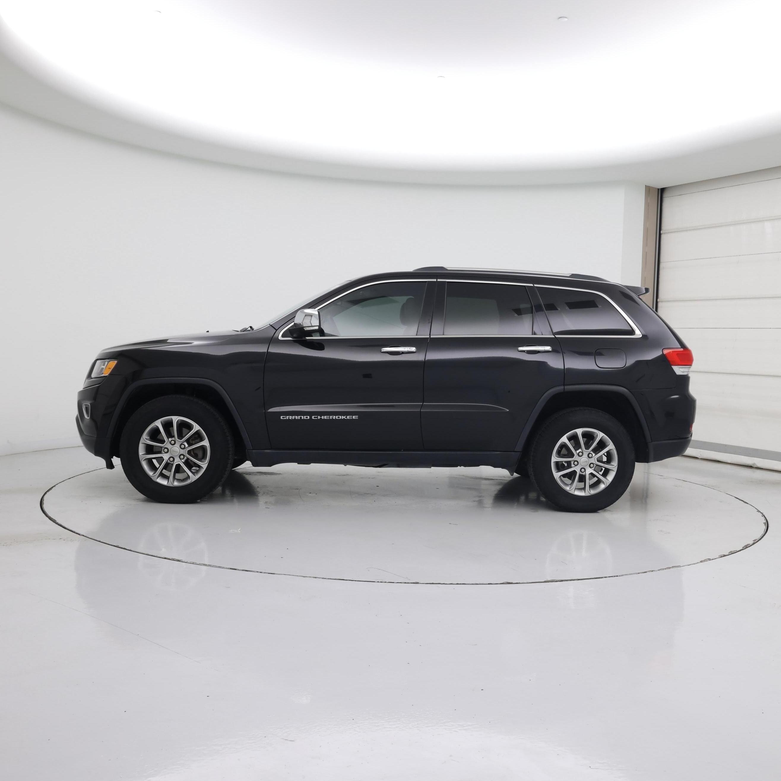 Thumbnail: 2015 Jeep Grand Cherokee - 3