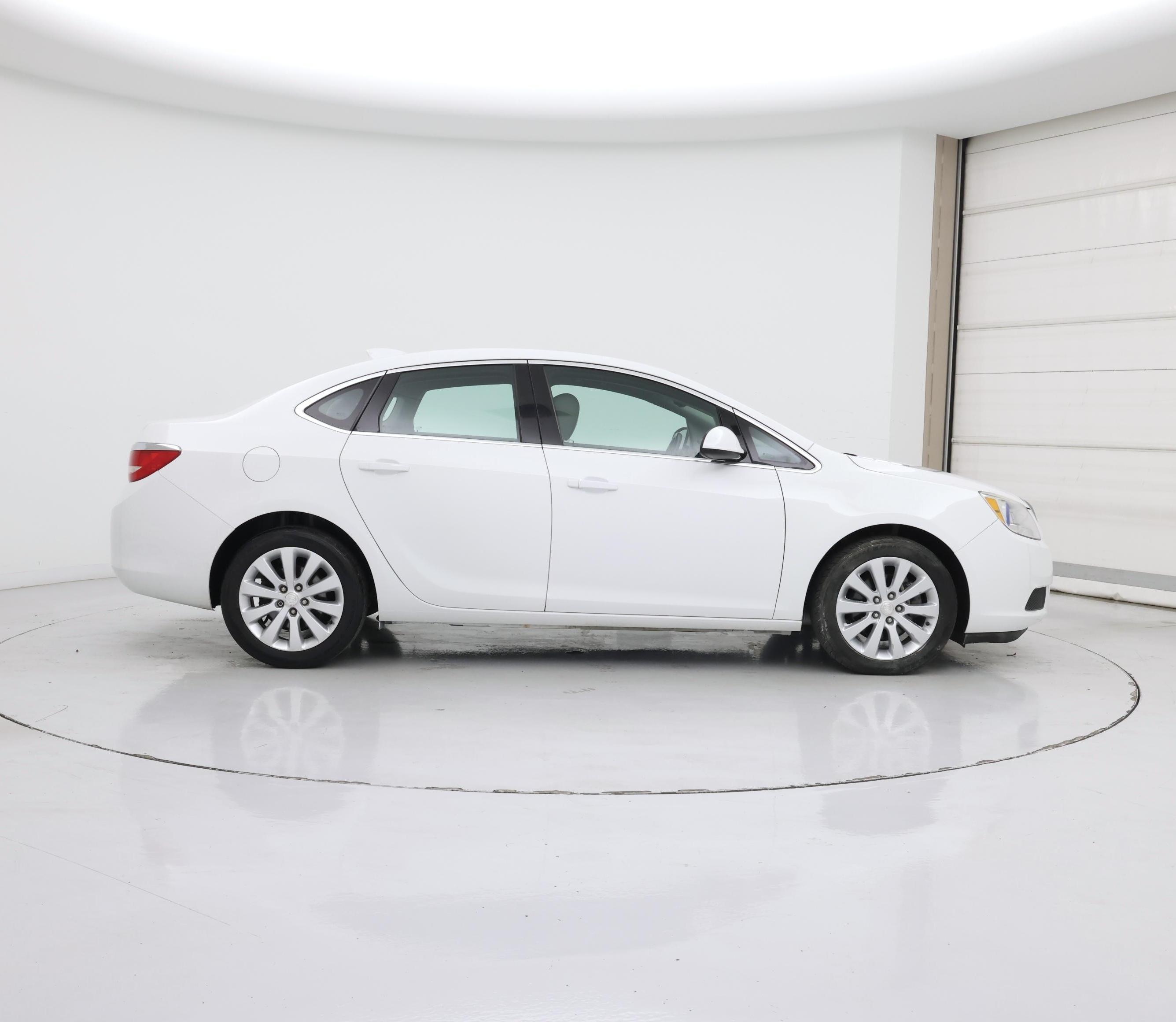 Thumbnail: 2016 Buick Verano - 7