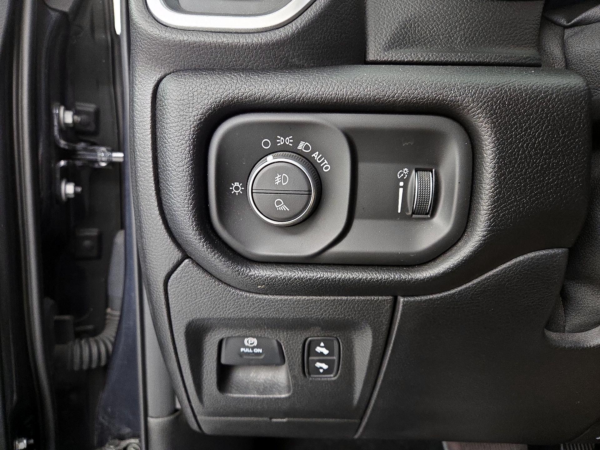 Thumbnail: 2020 RAM 1500 - 13