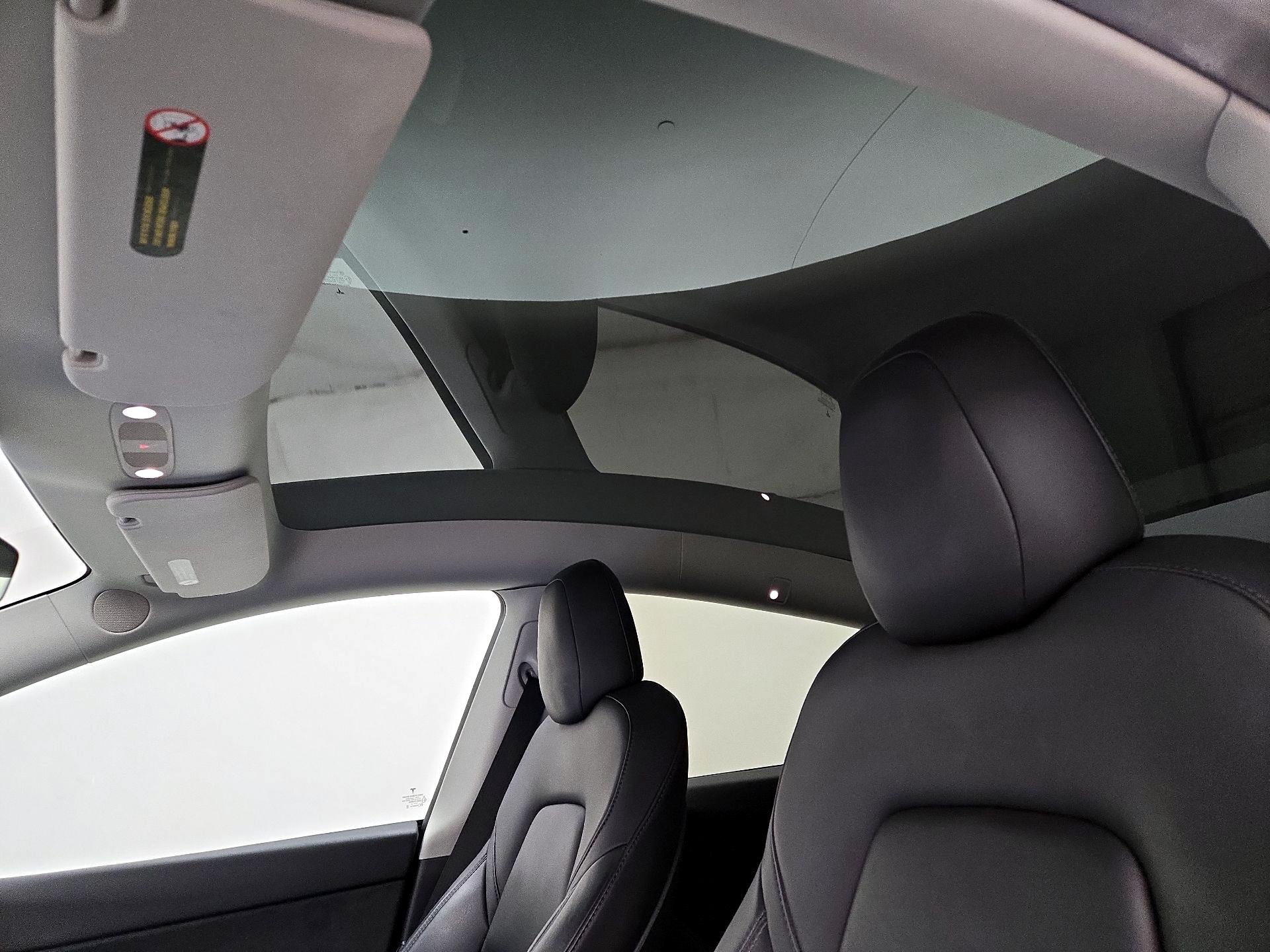 Thumbnail: 2022 Tesla Model Y - 19