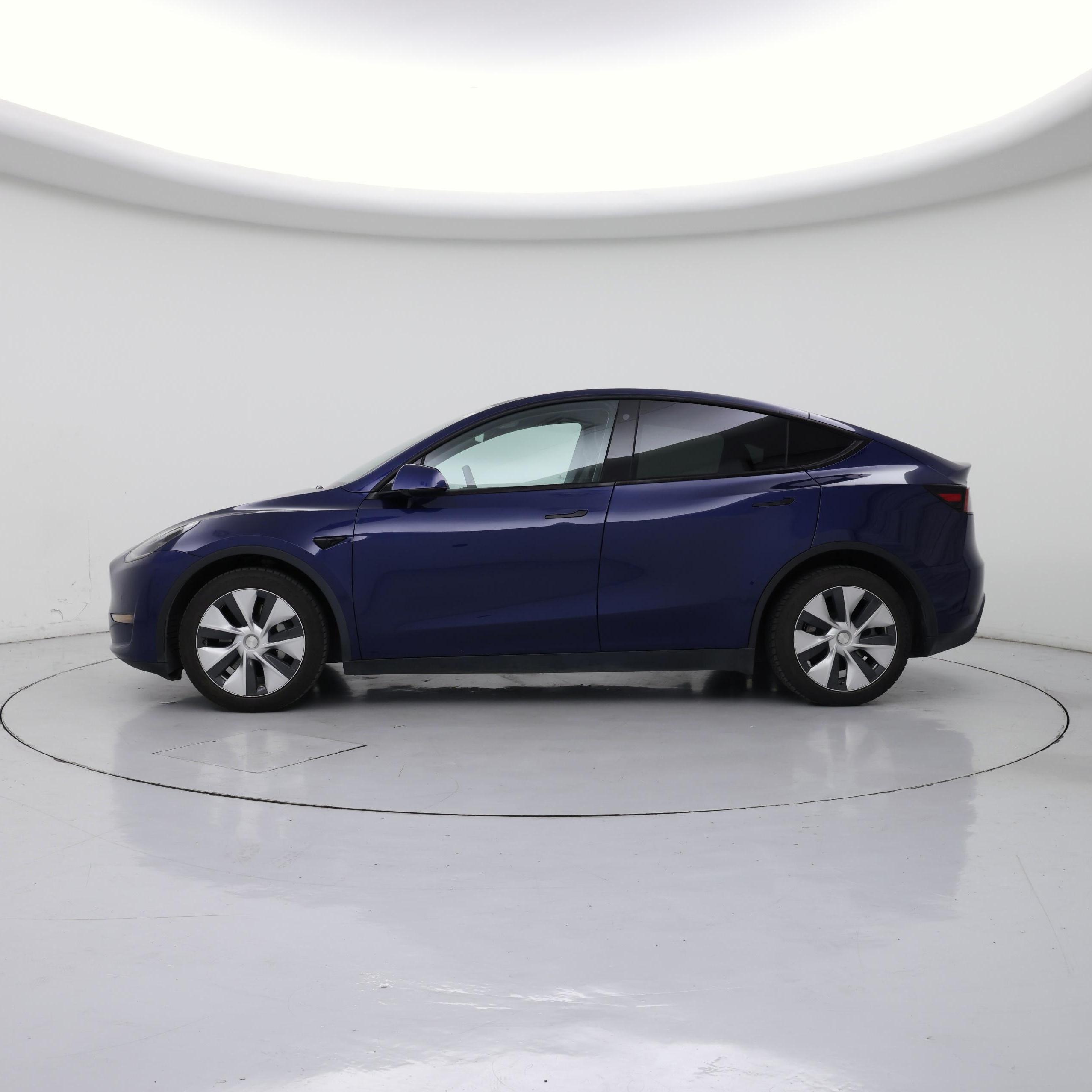 Thumbnail: 2022 Tesla Model Y - 3