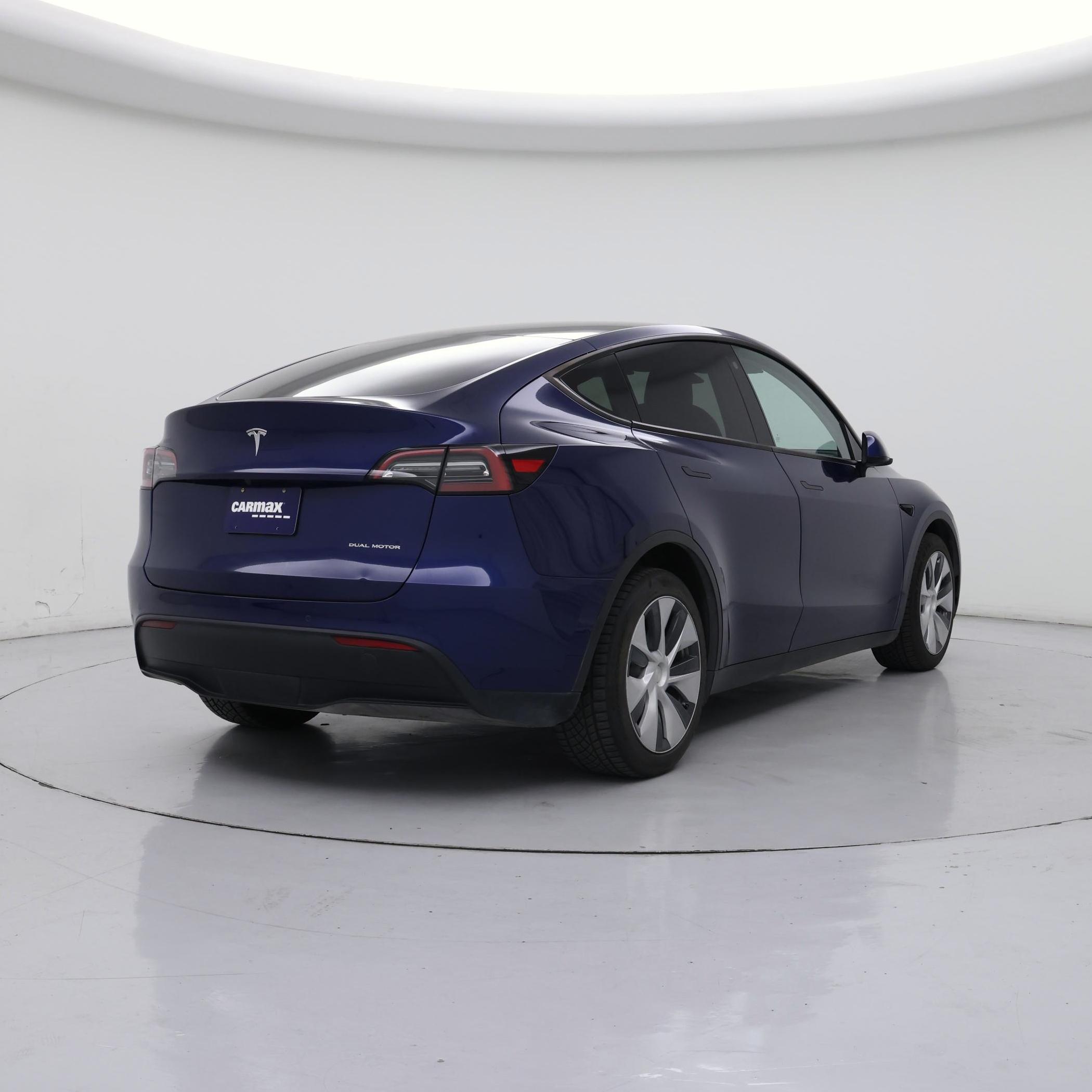 Thumbnail: 2022 Tesla Model Y - 8