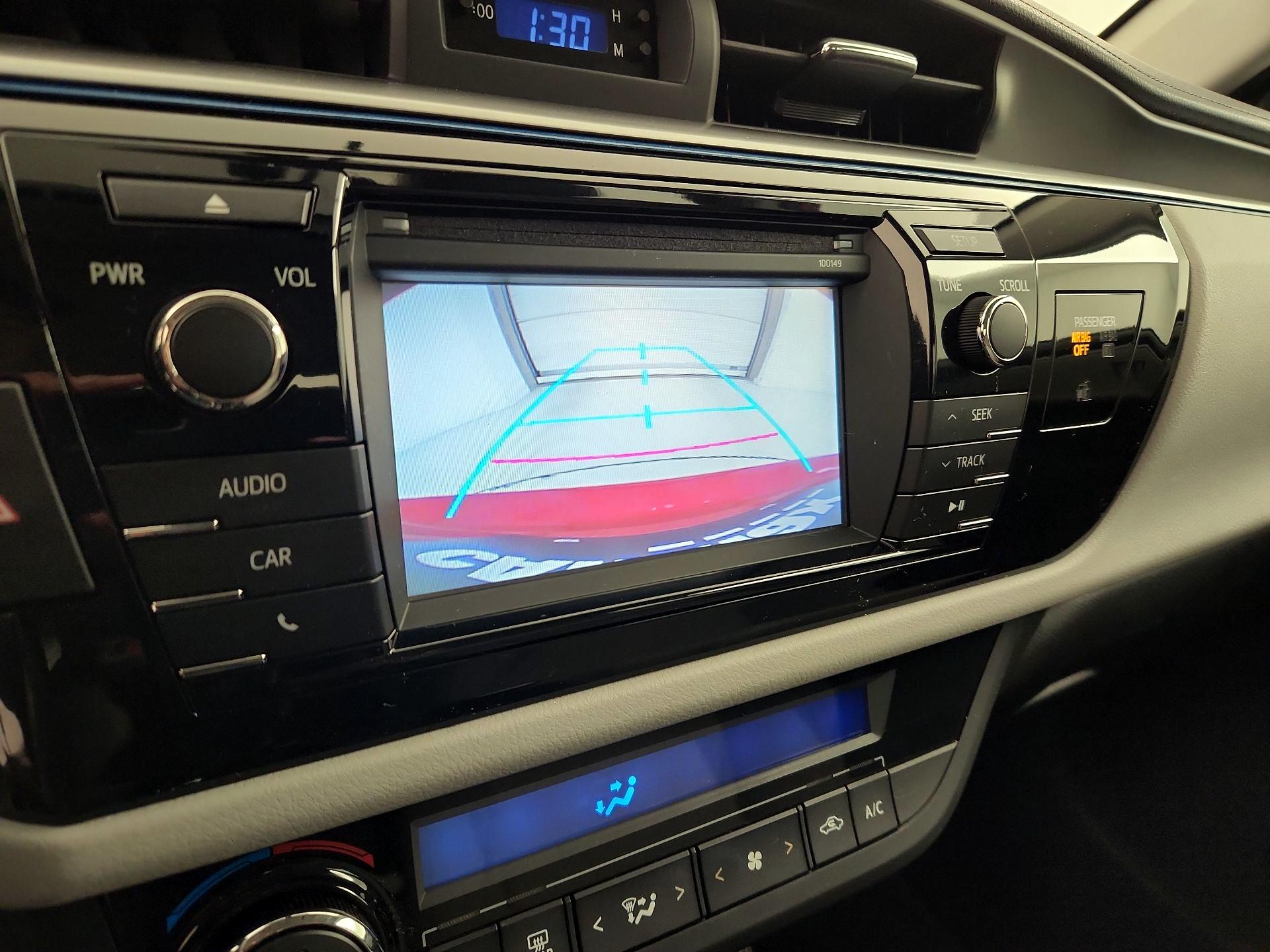 Thumbnail: 2015 Toyota Corolla - 14