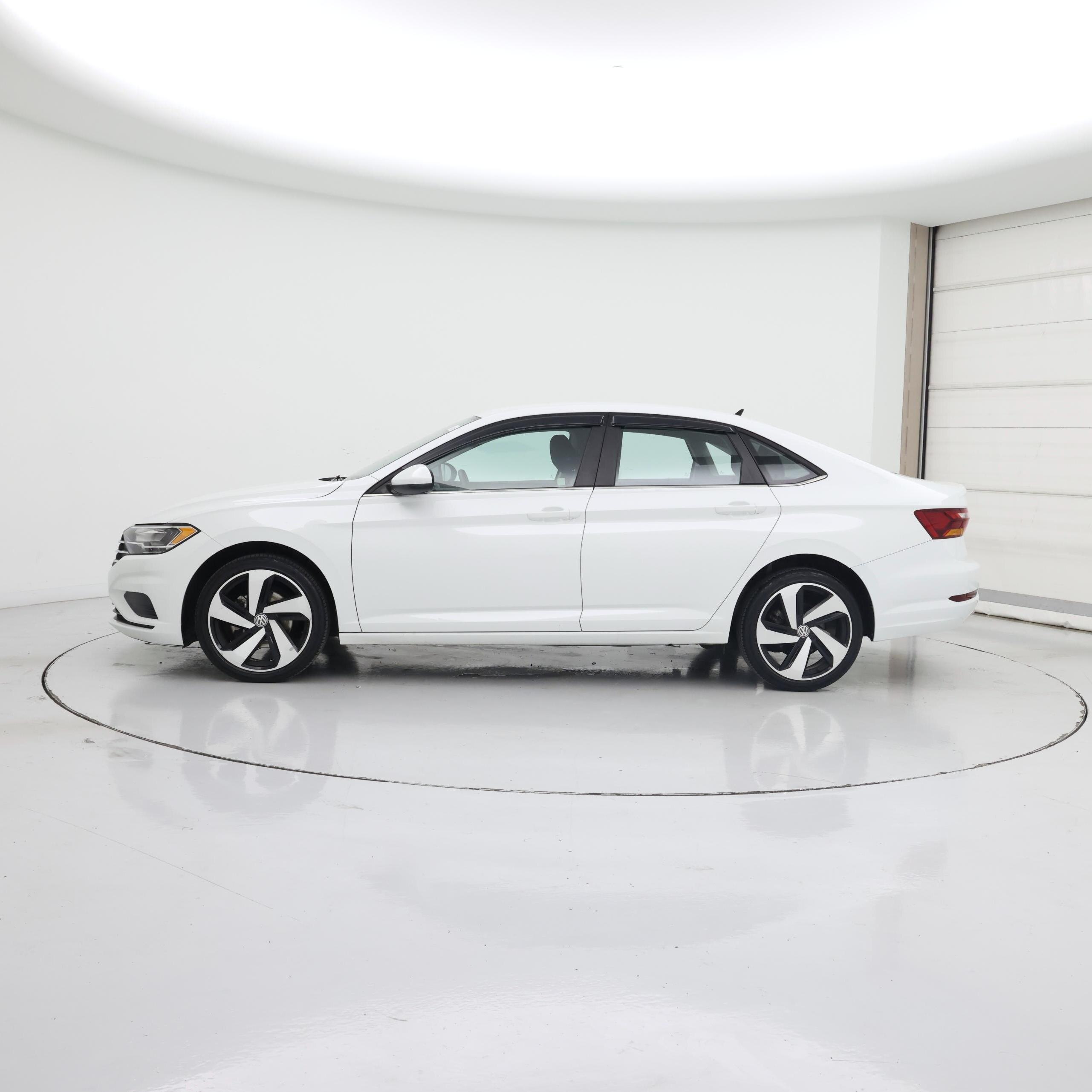 Thumbnail: 2019 Volkswagen Jetta - 3