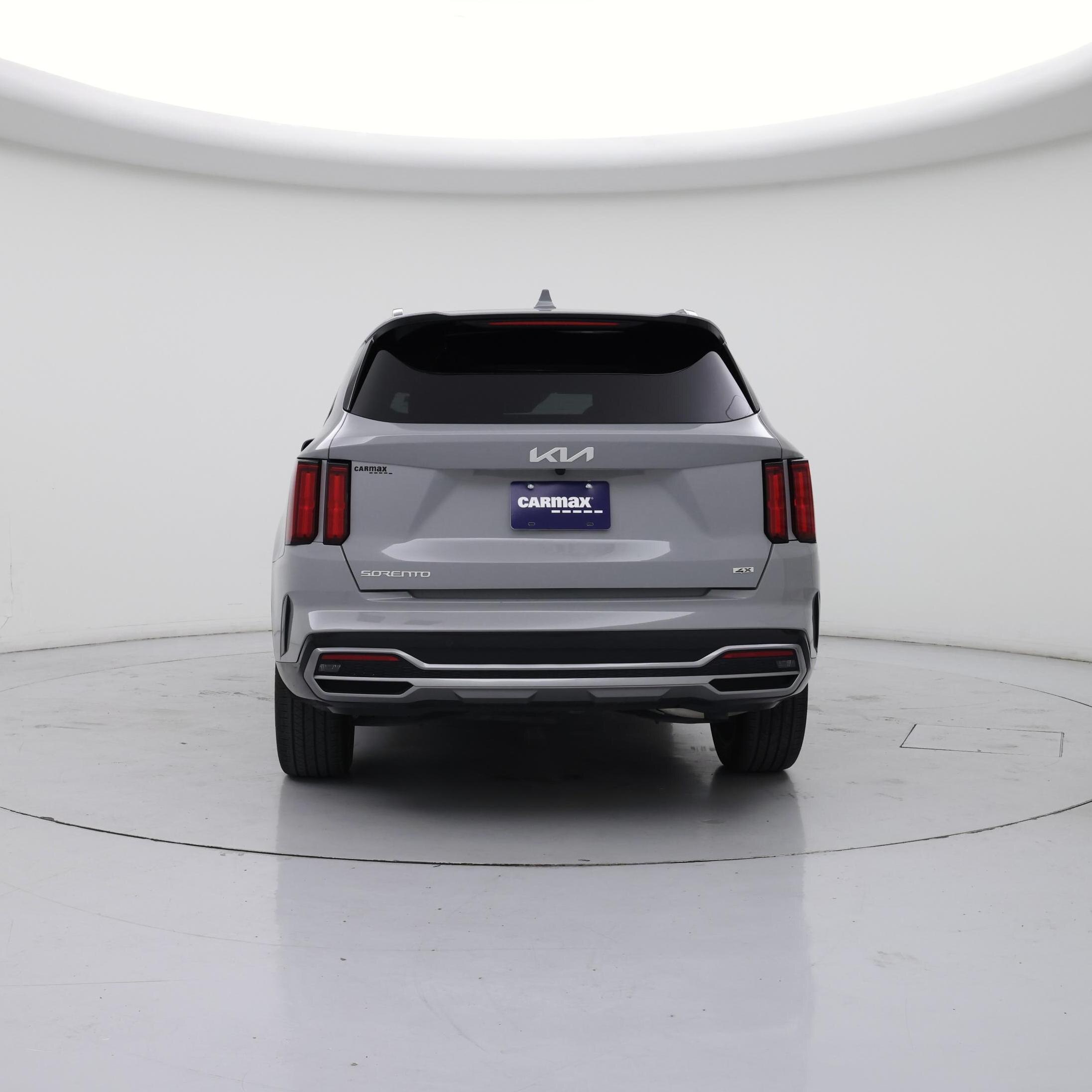 Thumbnail: 2023 Kia Sorento - 6