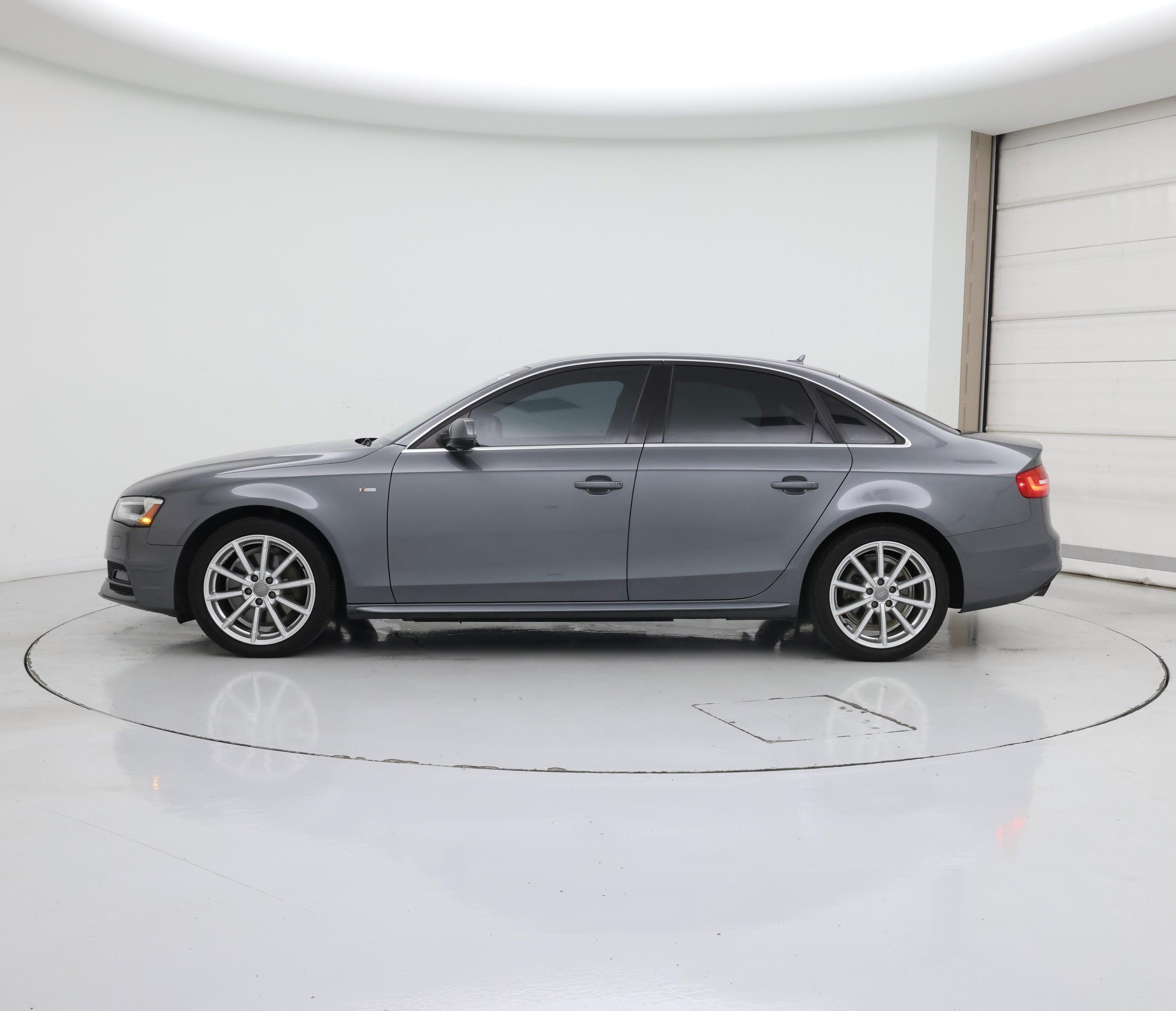 Thumbnail: 2015 Audi A4 - 3