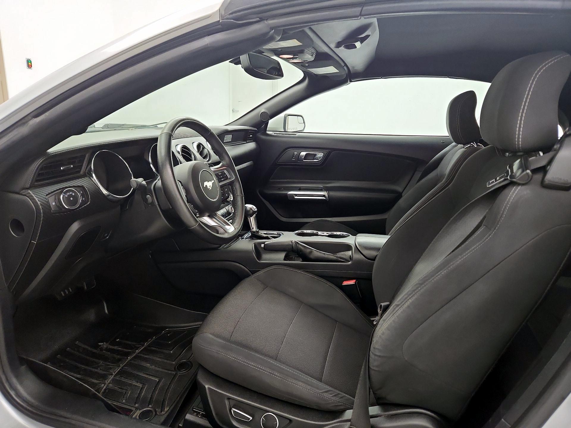 Thumbnail: 2016 Ford Mustang - 11