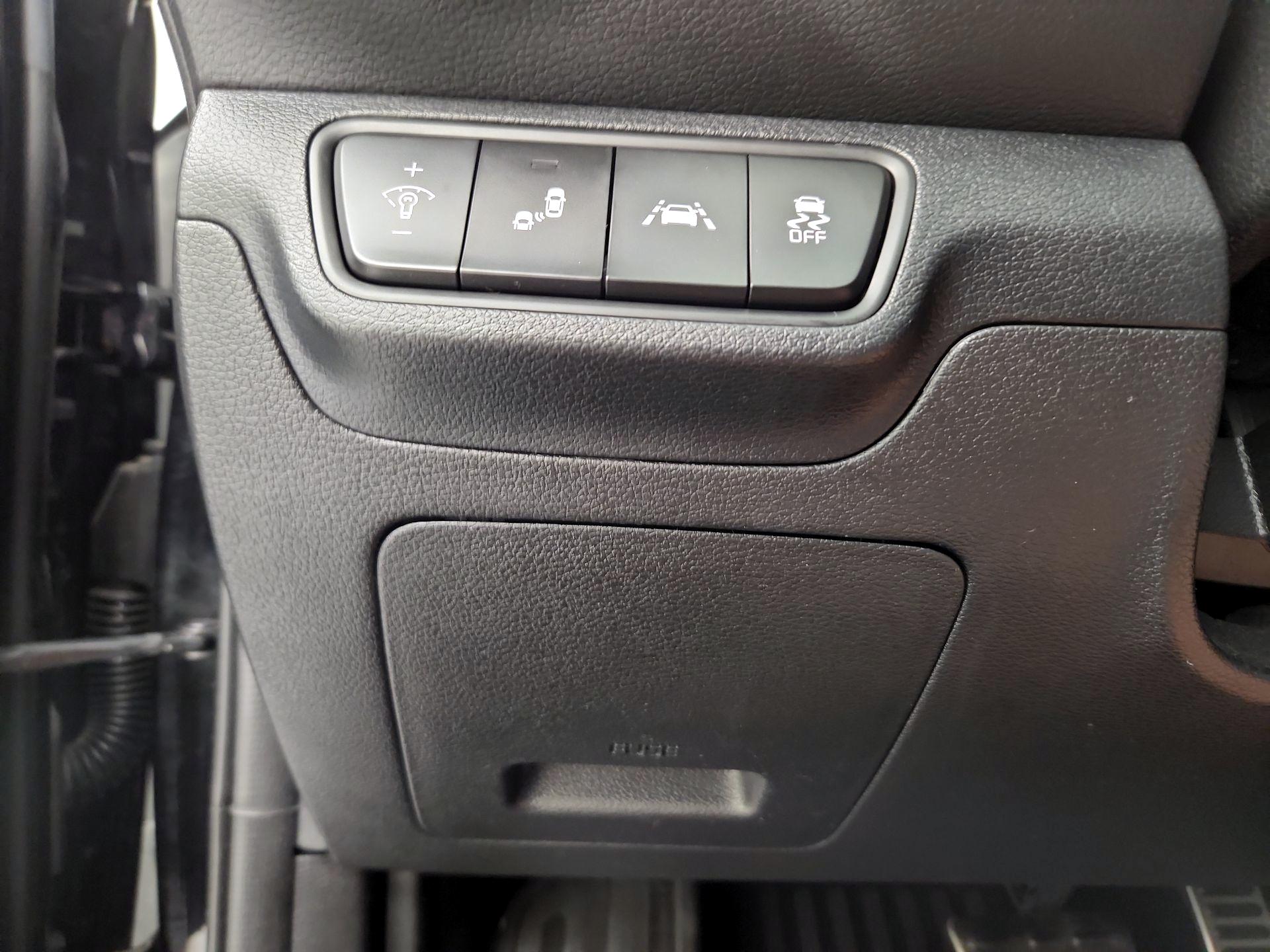 Thumbnail: 2021 Kia Forte - 13