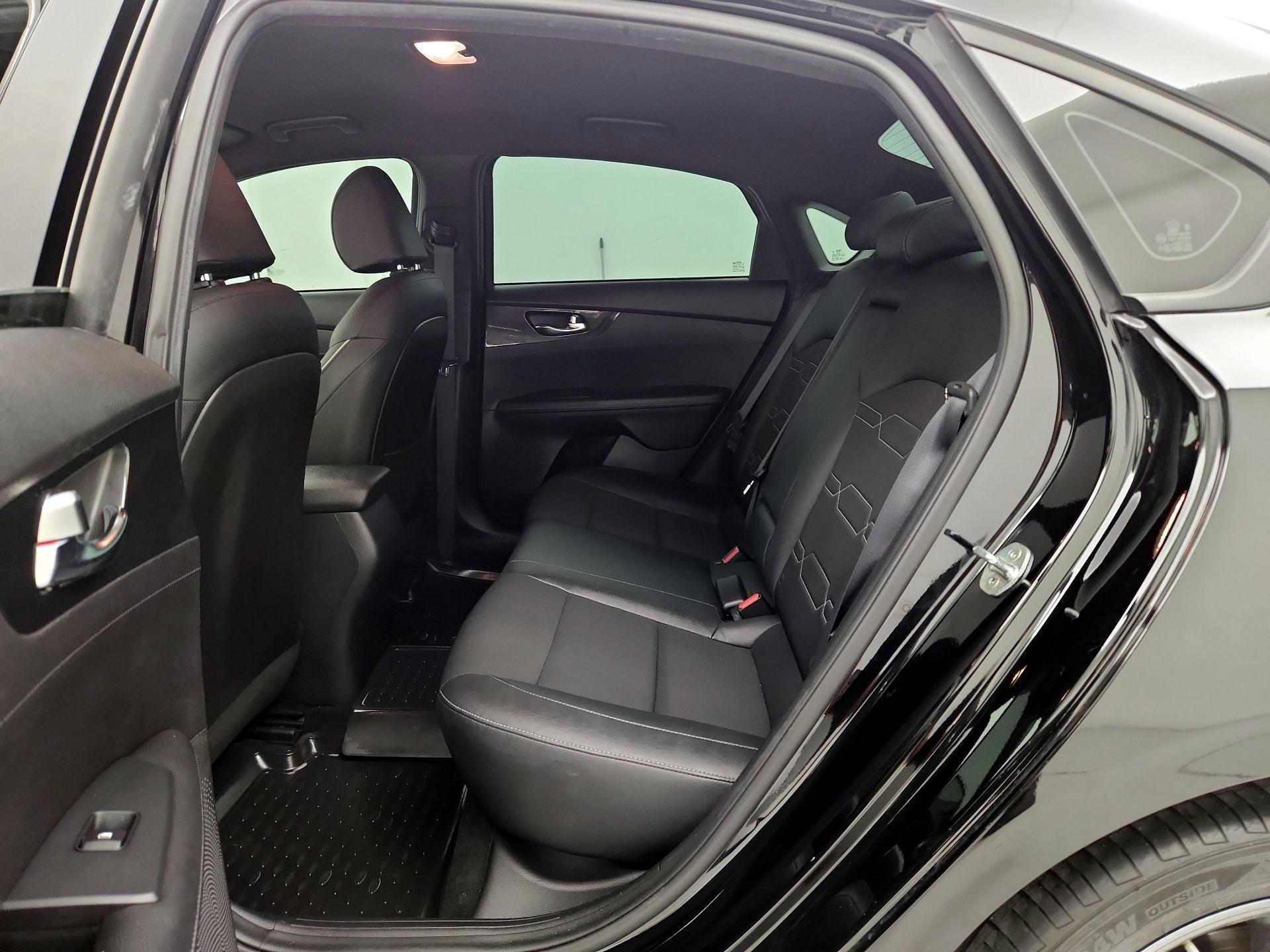 Thumbnail: 2021 Kia Forte - 19