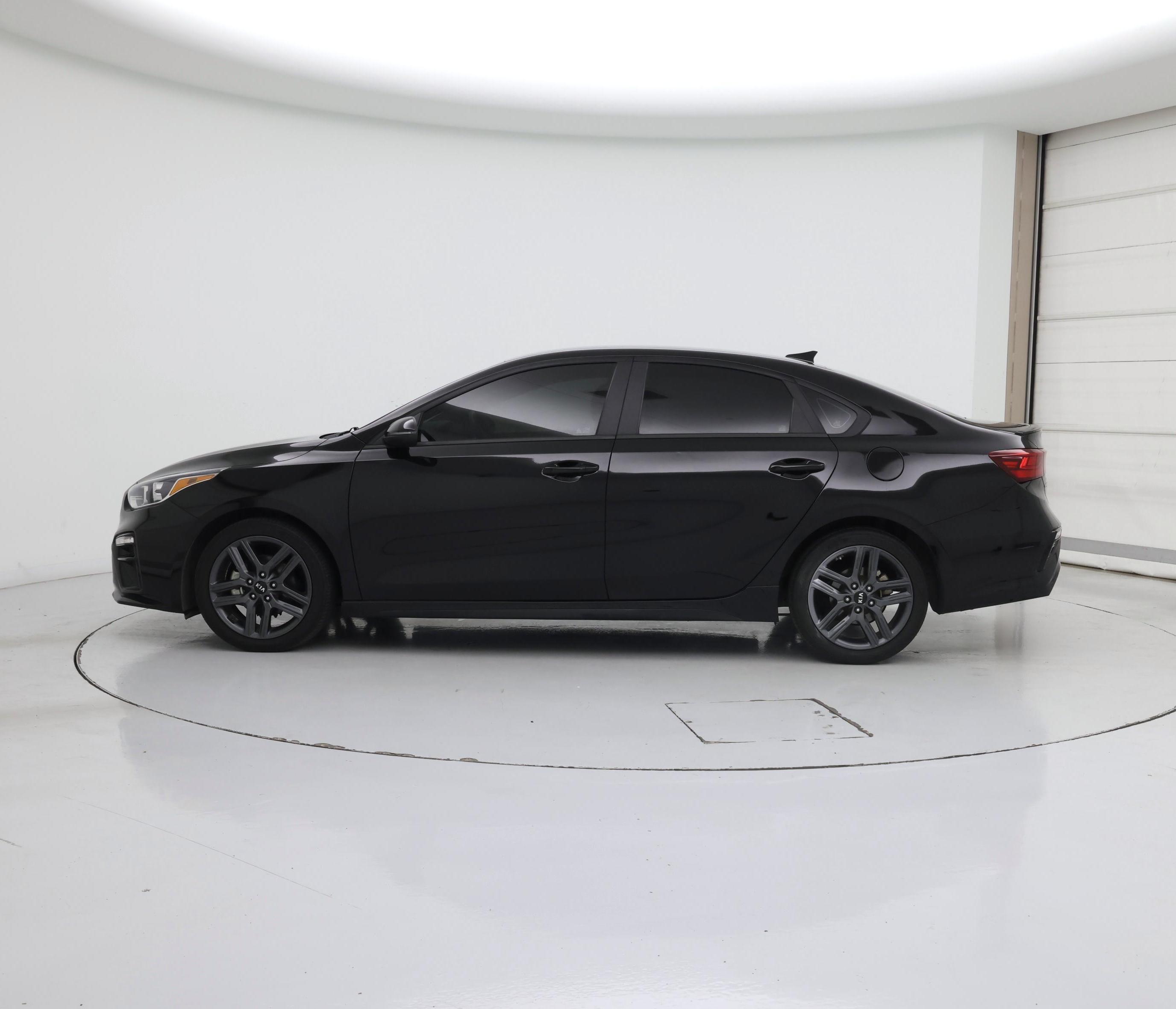 Thumbnail: 2021 Kia Forte - 3