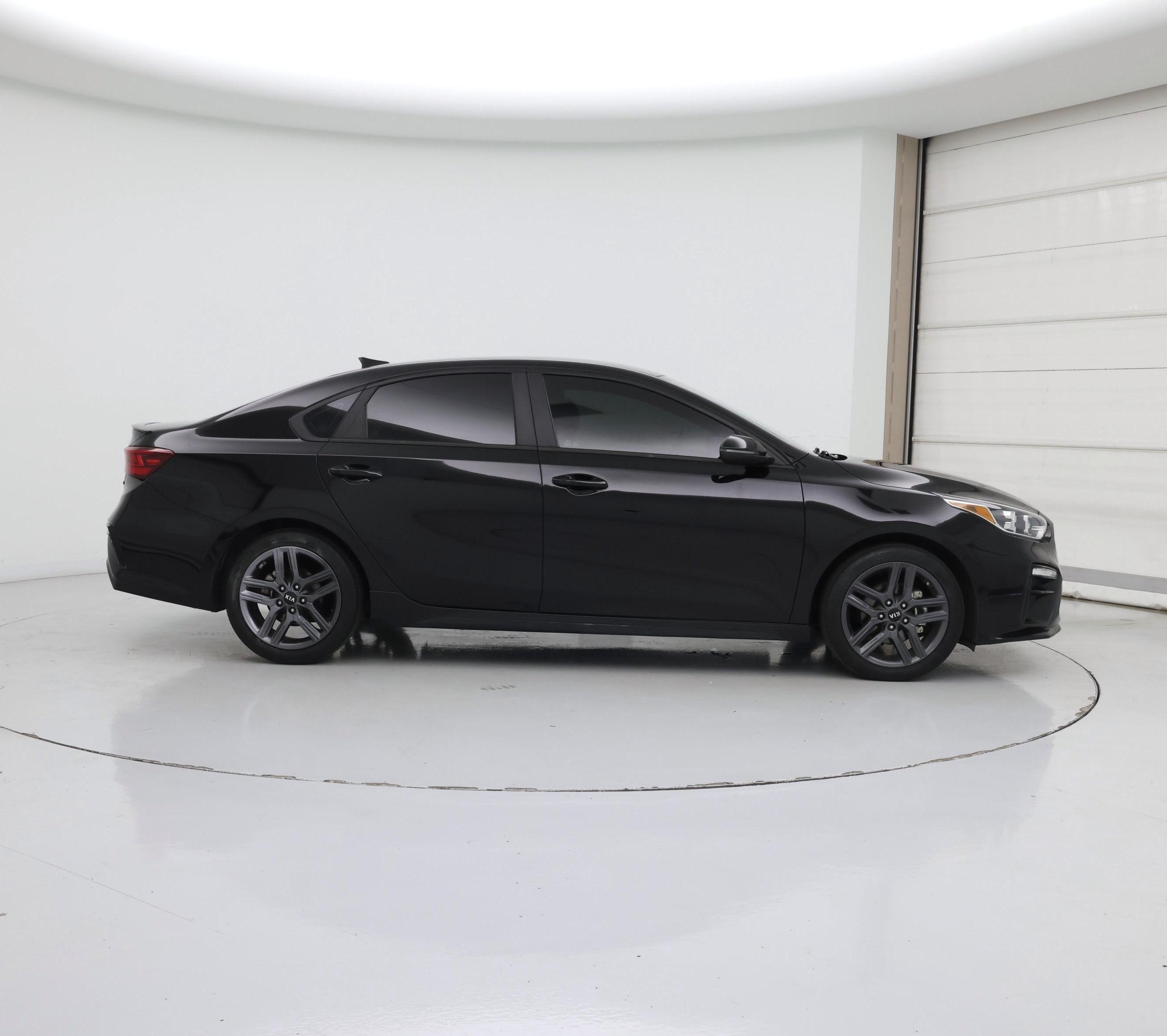 Thumbnail: 2021 Kia Forte - 7