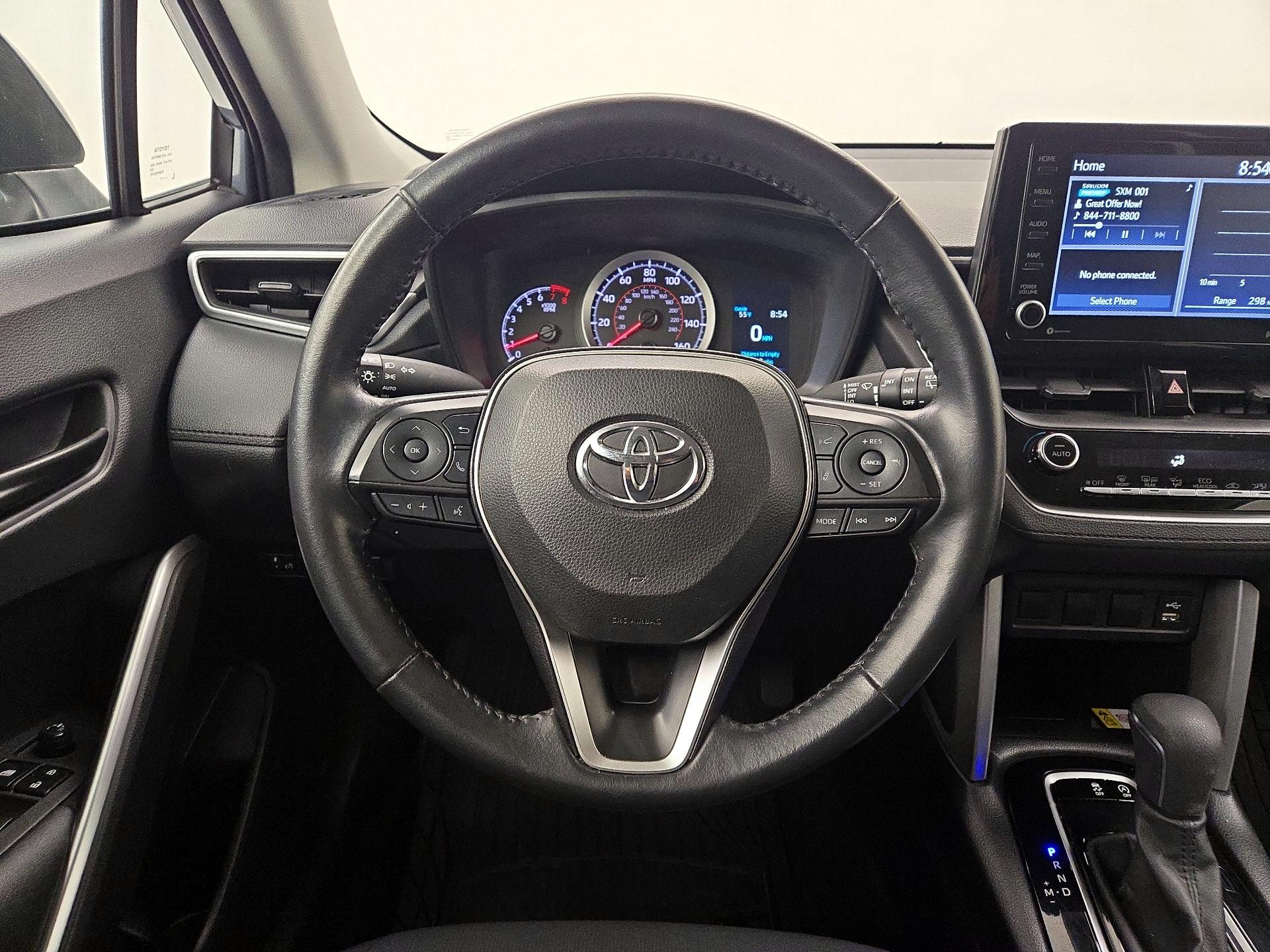 Thumbnail: 2022 Toyota Corolla Cross - 10