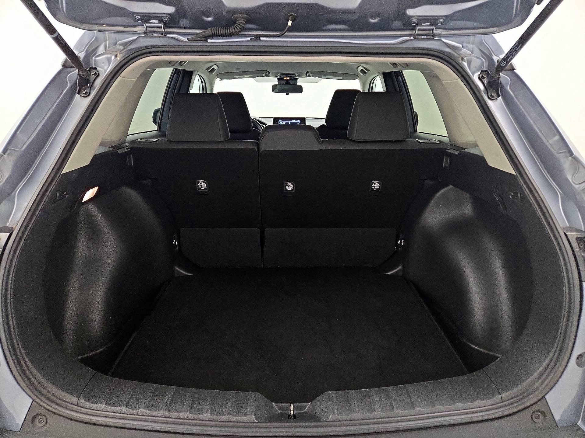 Thumbnail: 2022 Toyota Corolla Cross - 20