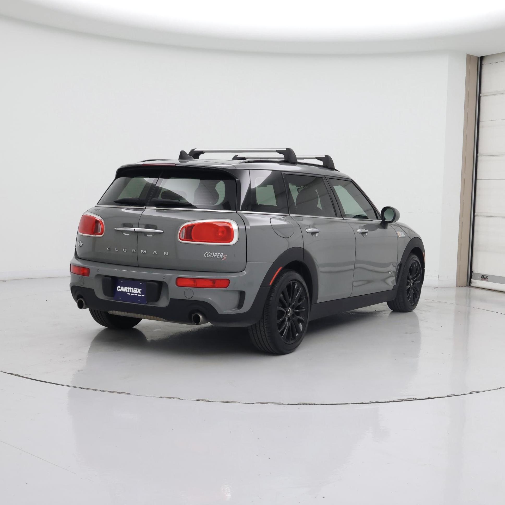 Thumbnail: 2017 MINI Cooper Clubman - 8