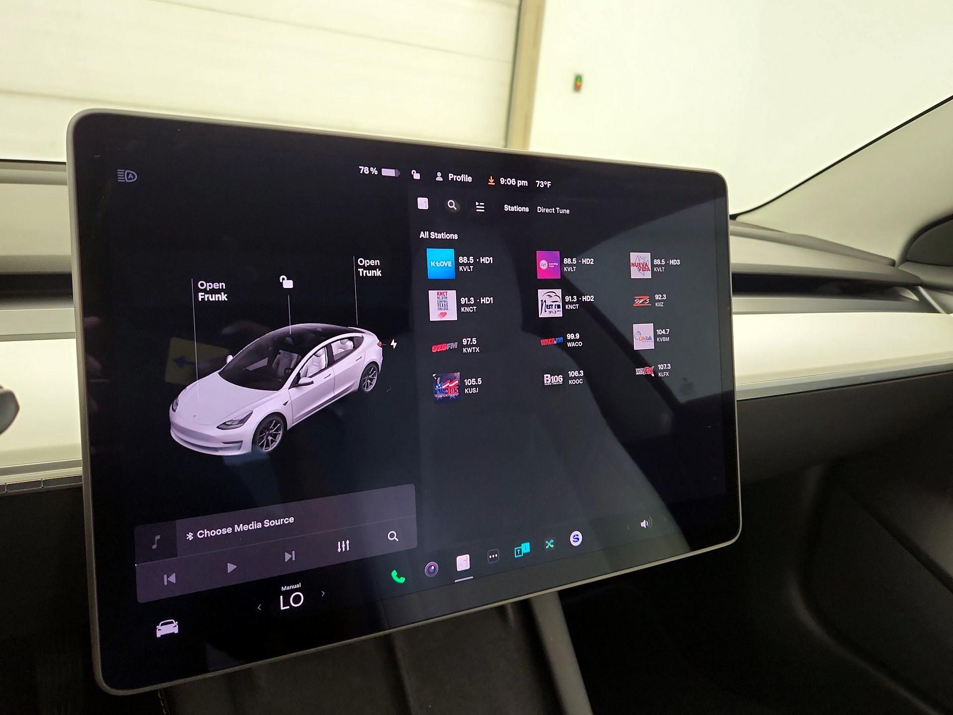 Thumbnail: 2021 Tesla Model 3 - 15