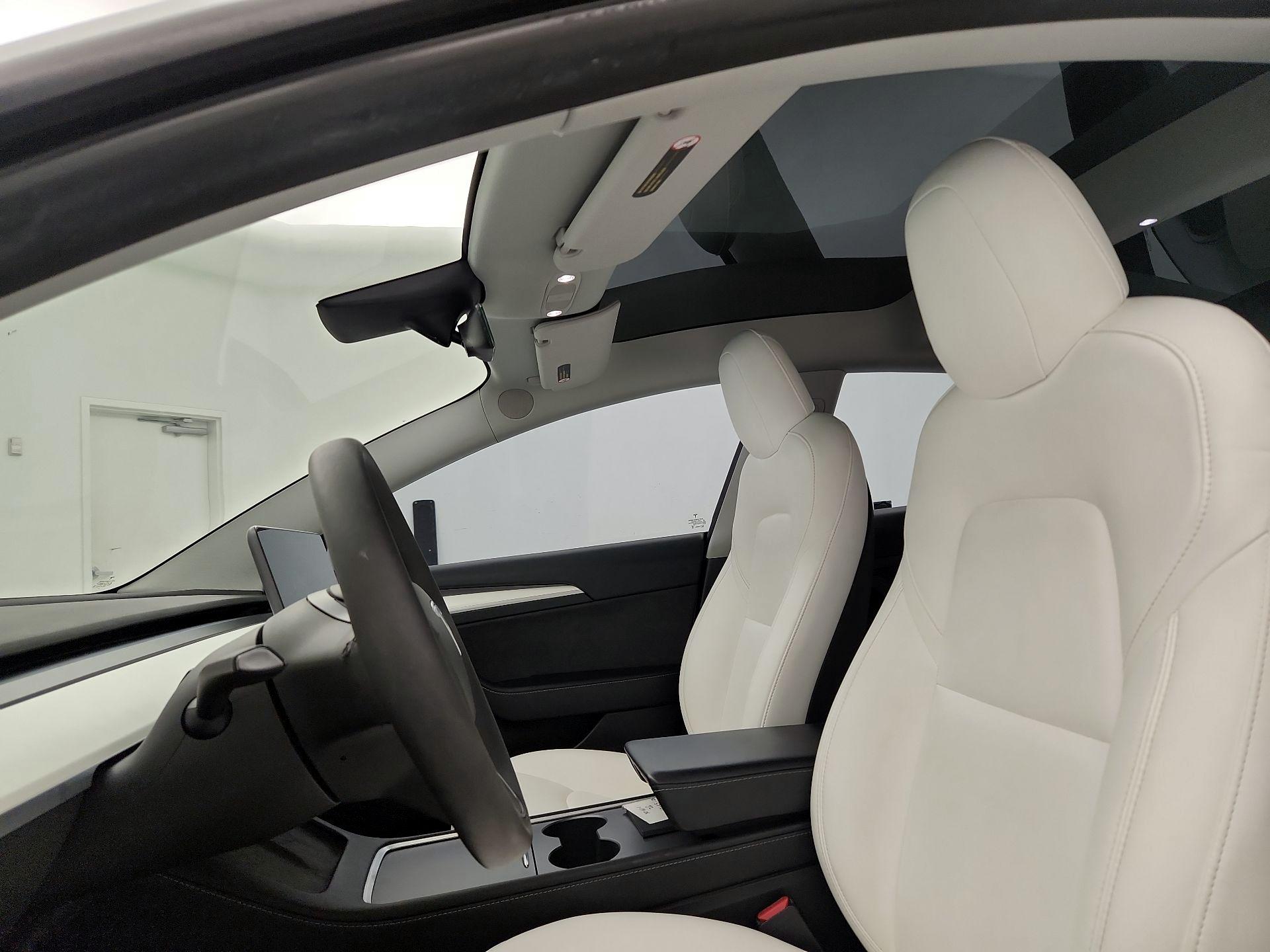 Thumbnail: 2021 Tesla Model 3 - 18