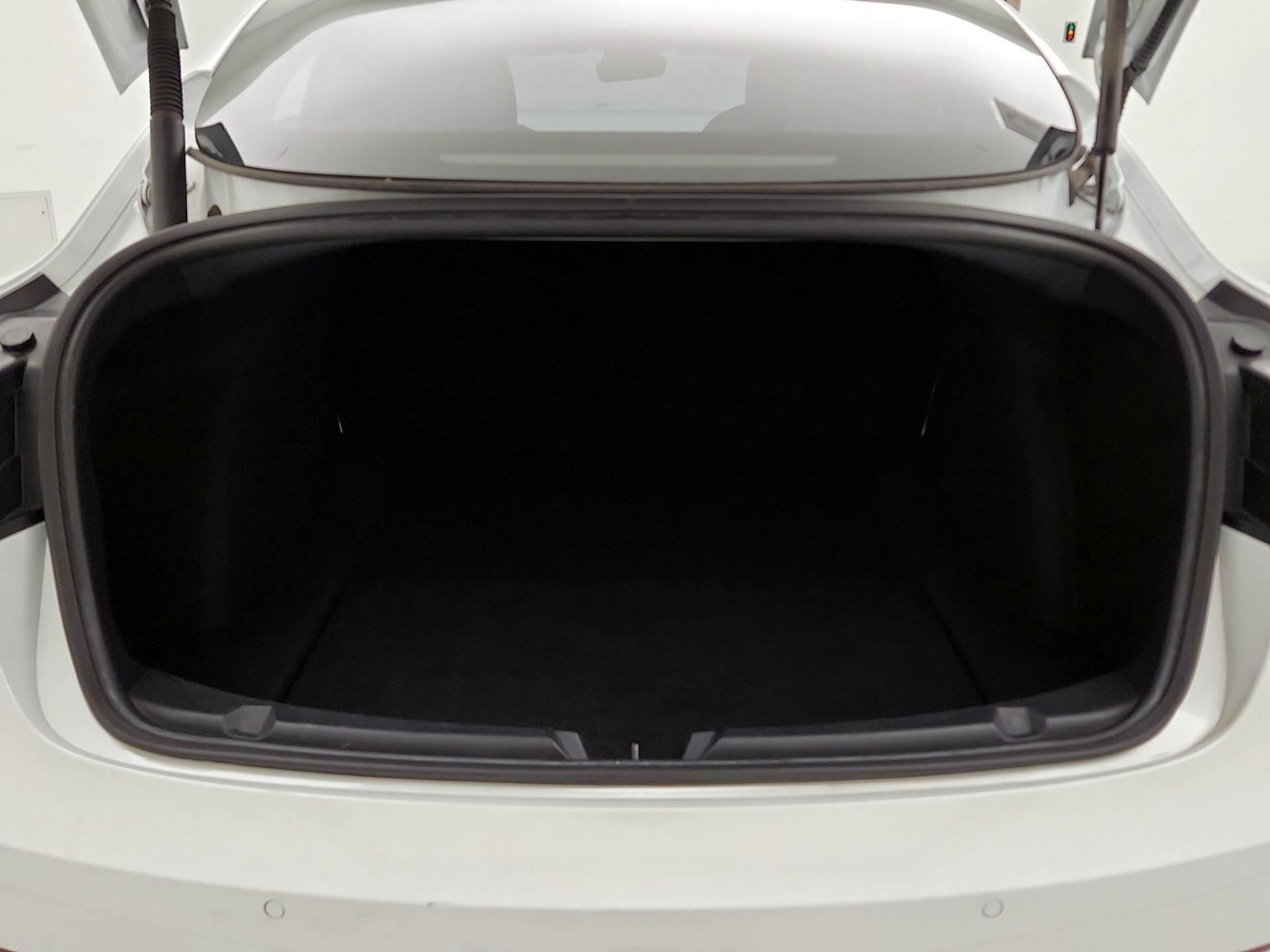 Thumbnail: 2021 Tesla Model 3 - 20