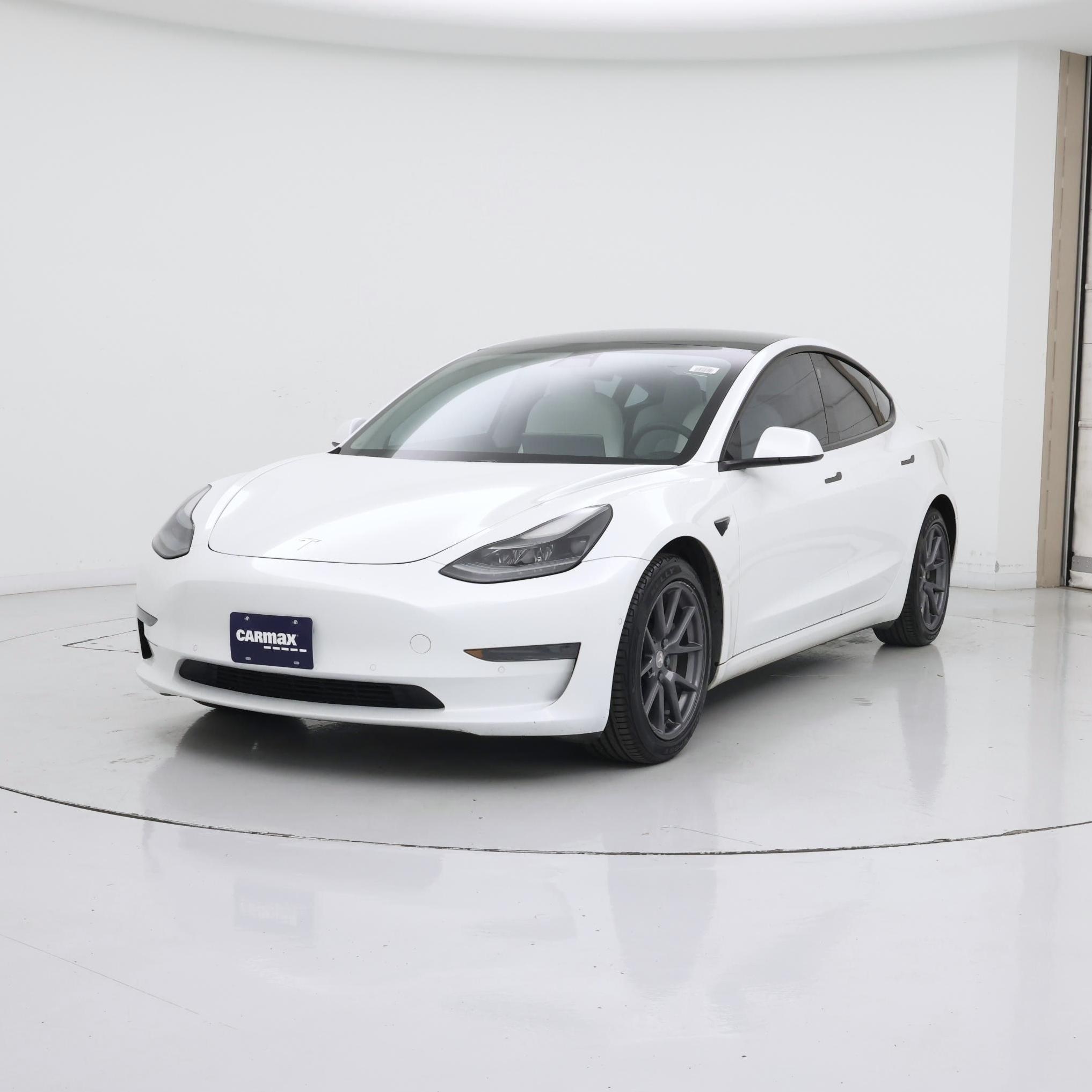 Thumbnail: 2021 Tesla Model 3 - 4