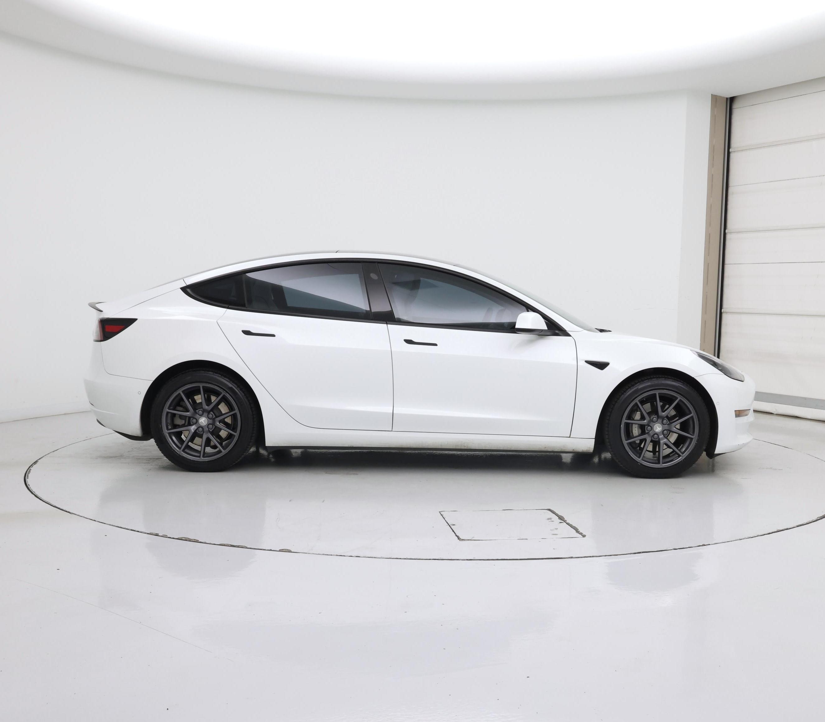 Thumbnail: 2021 Tesla Model 3 - 7