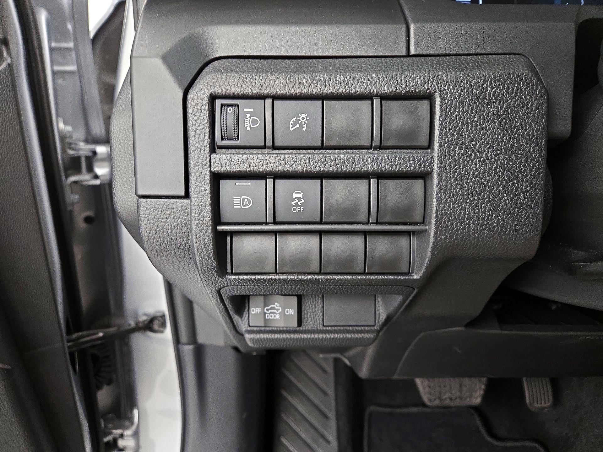 Thumbnail: 2025 Toyota Tacoma - 13