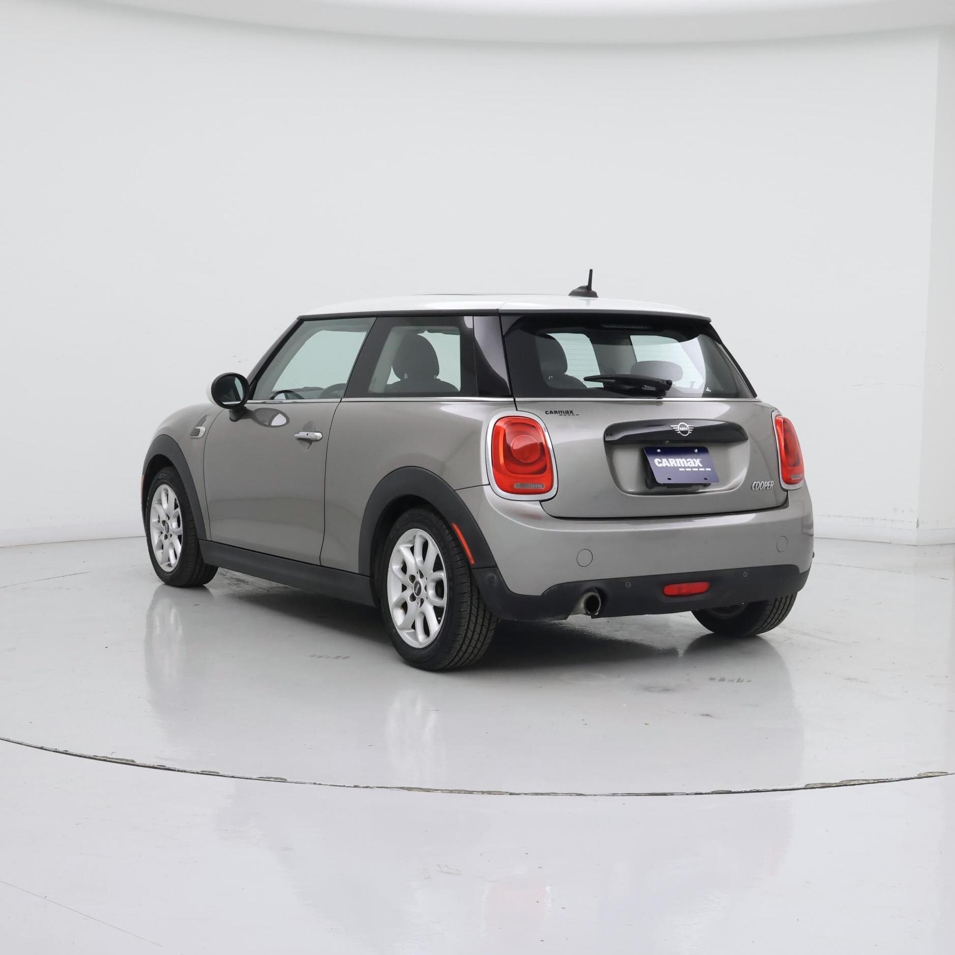 Thumbnail: 2019 MINI Cooper Hardtop - 2