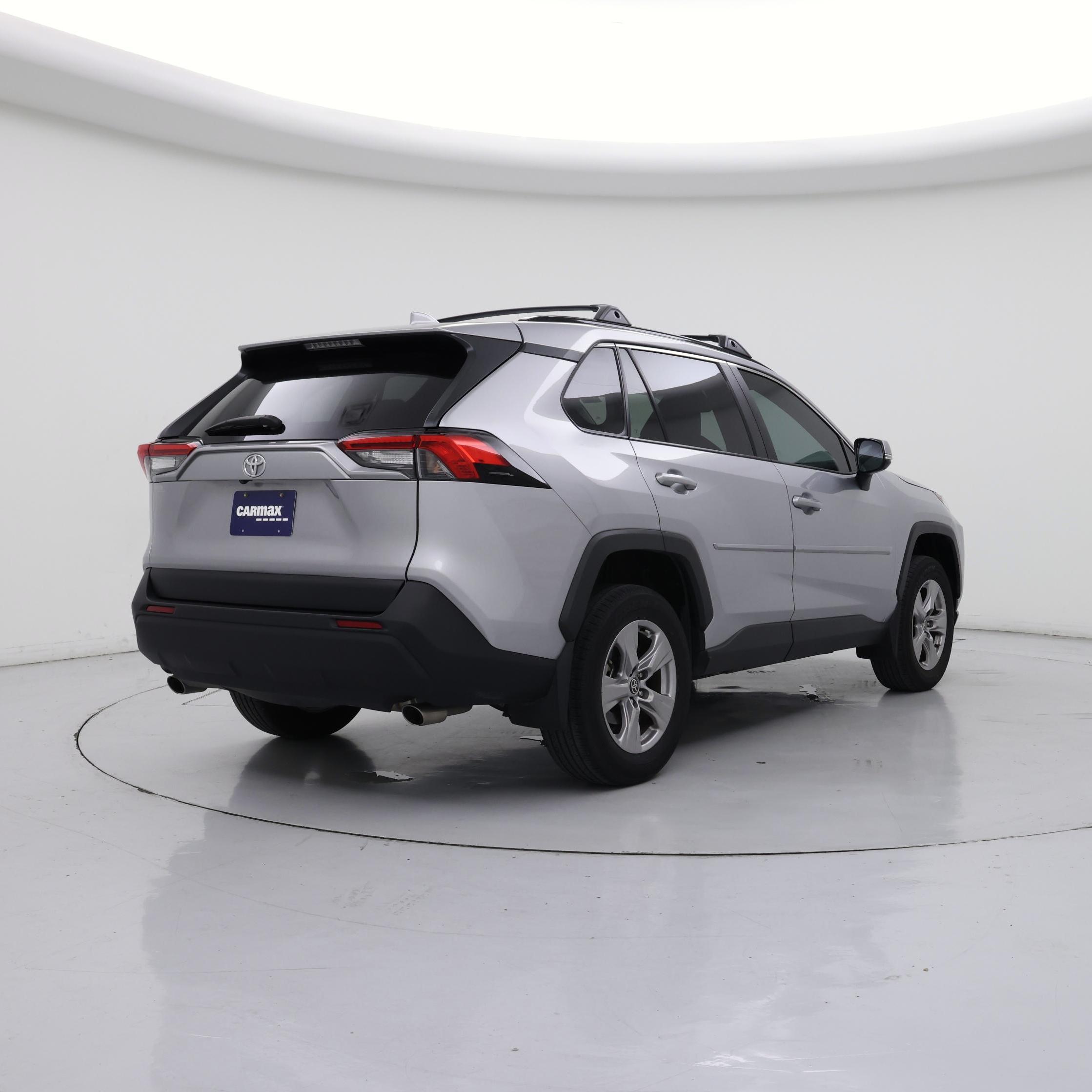 Thumbnail: 2023 Toyota RAV4 - 8