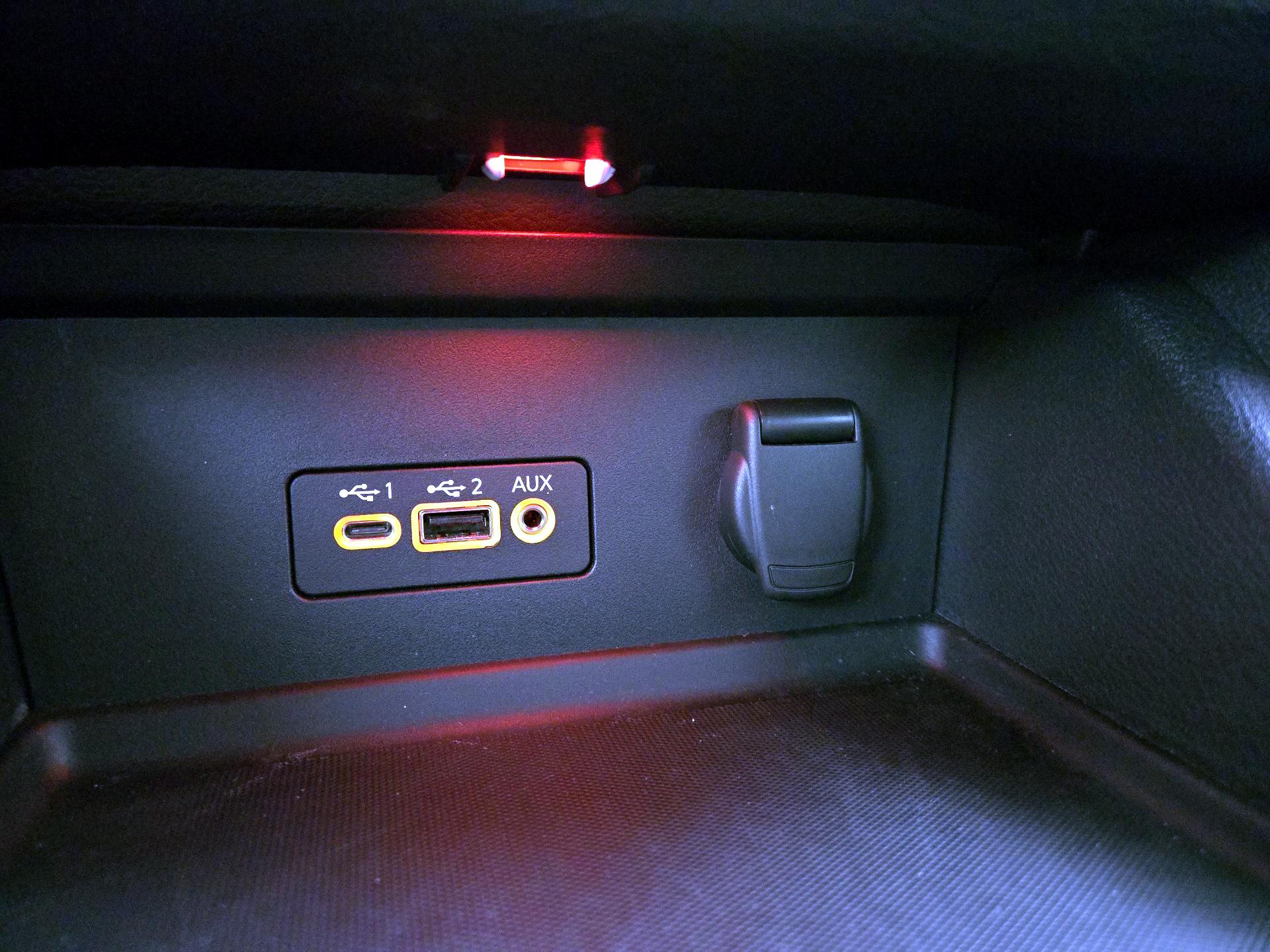 Thumbnail: 2022 Nissan Sentra - 18