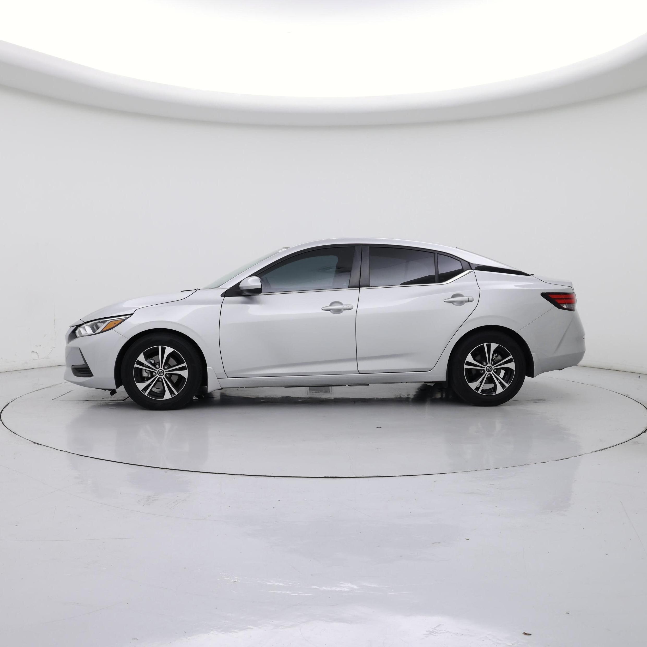 Thumbnail: 2022 Nissan Sentra - 3