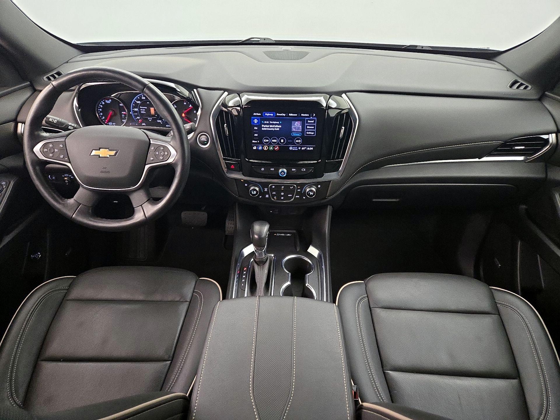 Thumbnail: 2022 Chevrolet Traverse - 9