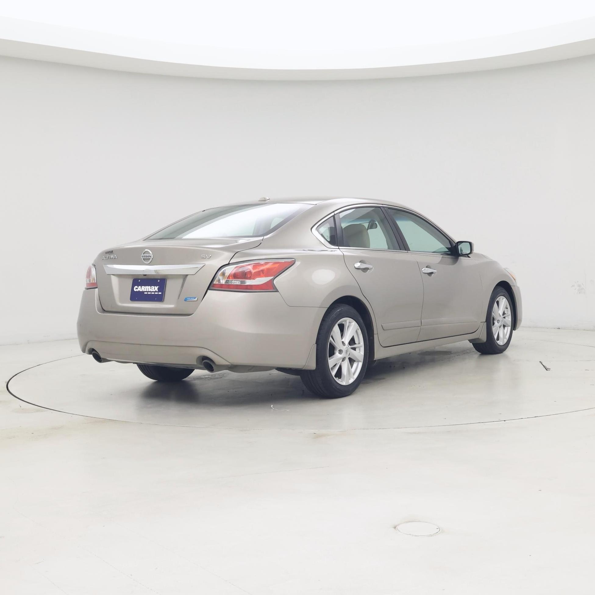 Thumbnail: 2014 Nissan Altima - 8