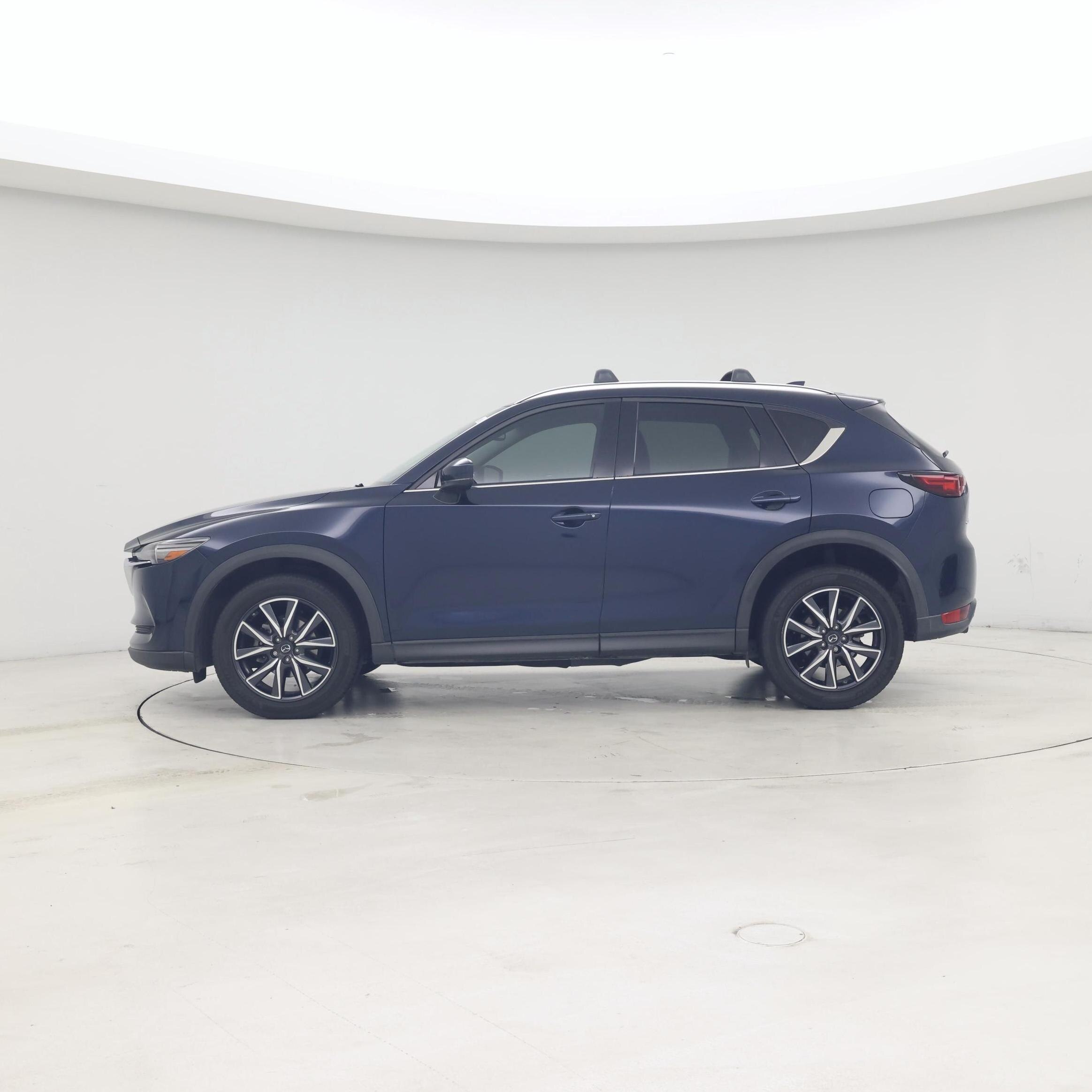 Thumbnail: 2017 Mazda CX-5 - 3