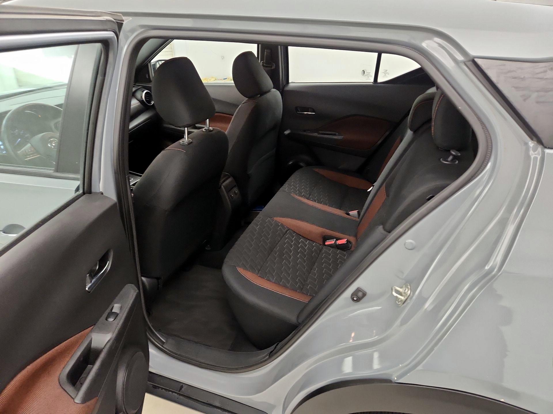 Thumbnail: 2021 Nissan Kicks - 18