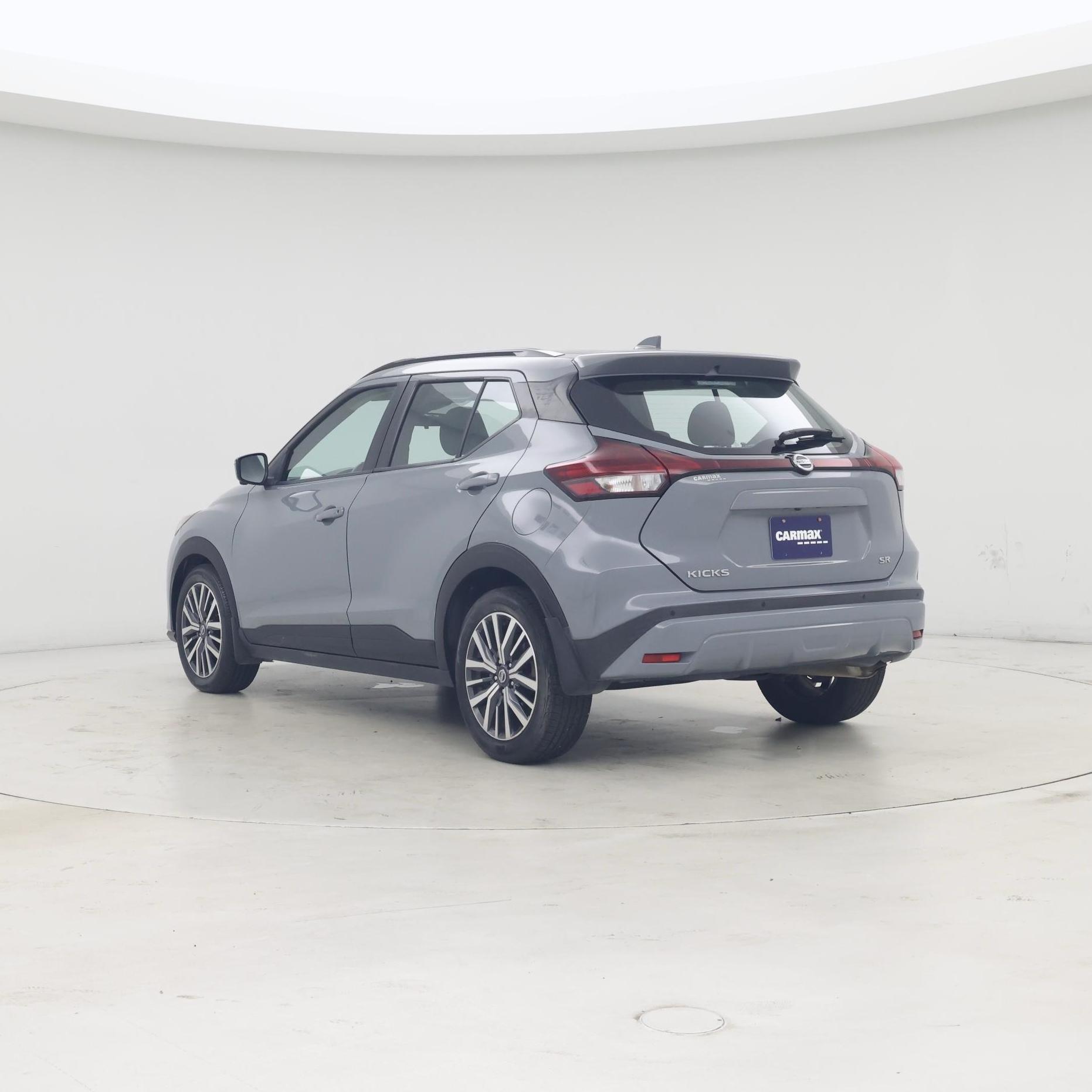 Thumbnail: 2021 Nissan Kicks - 2