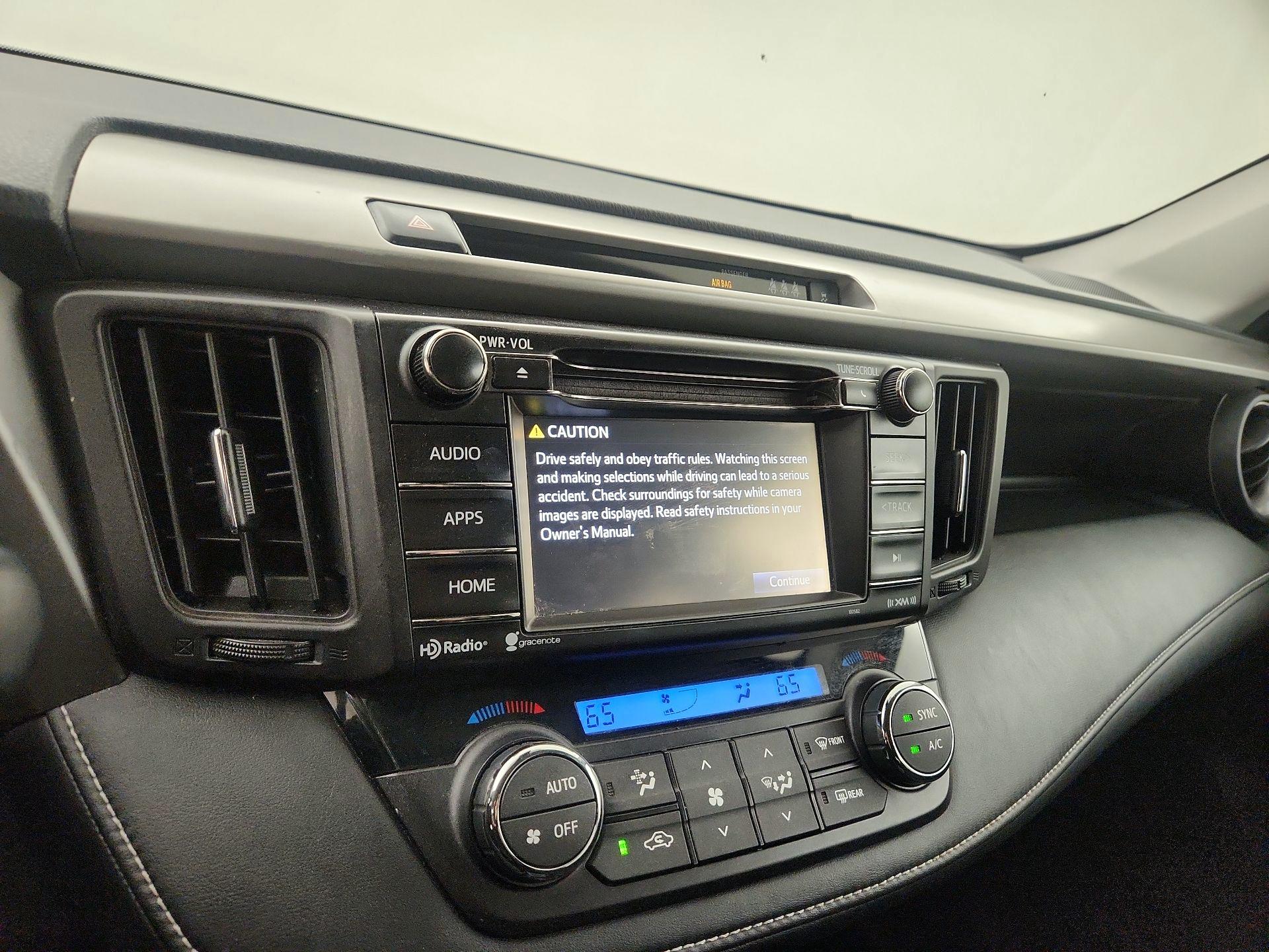 Thumbnail: 2017 Toyota RAV4 - 15