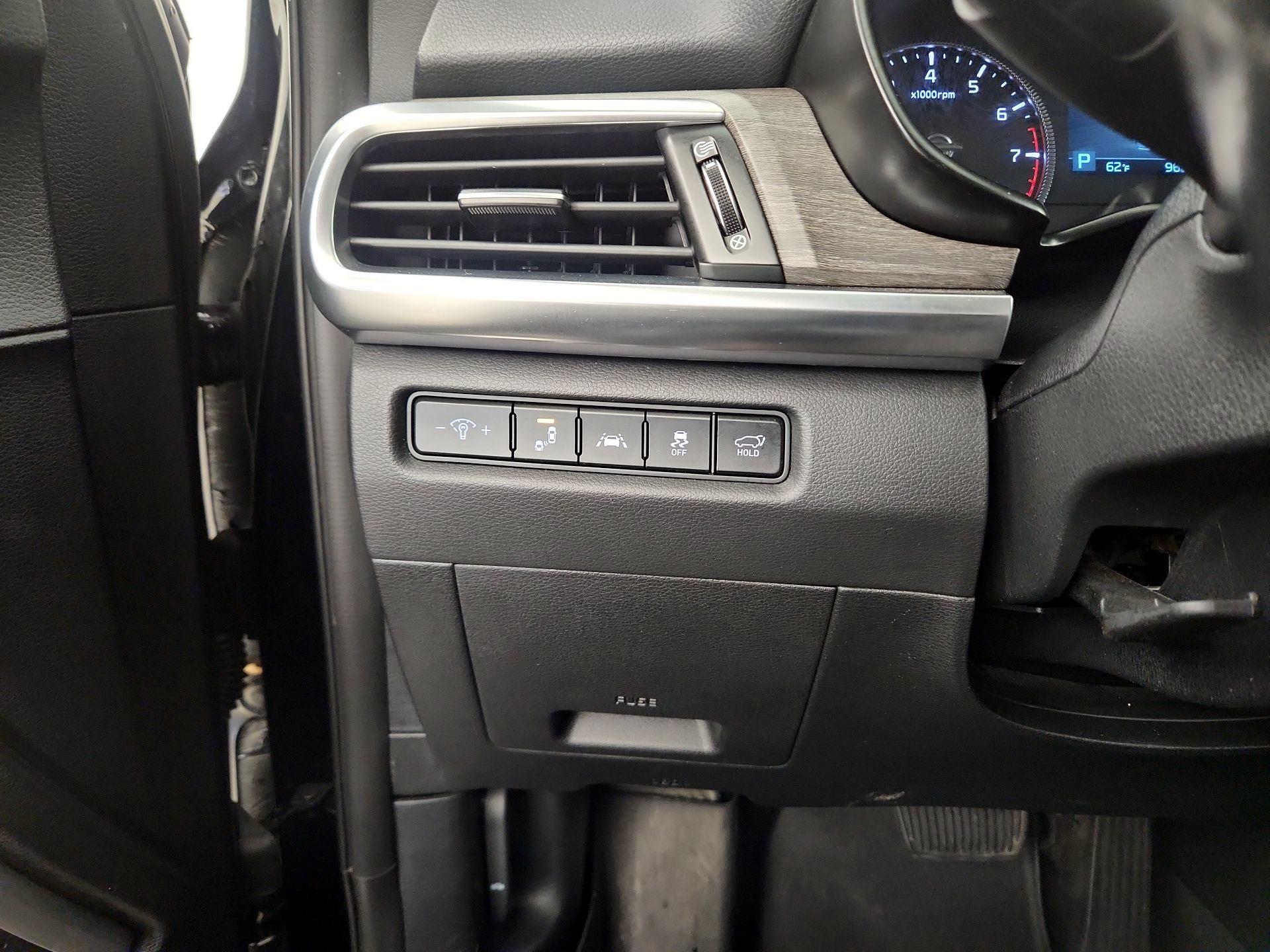 Thumbnail: 2021 Kia Telluride - 13